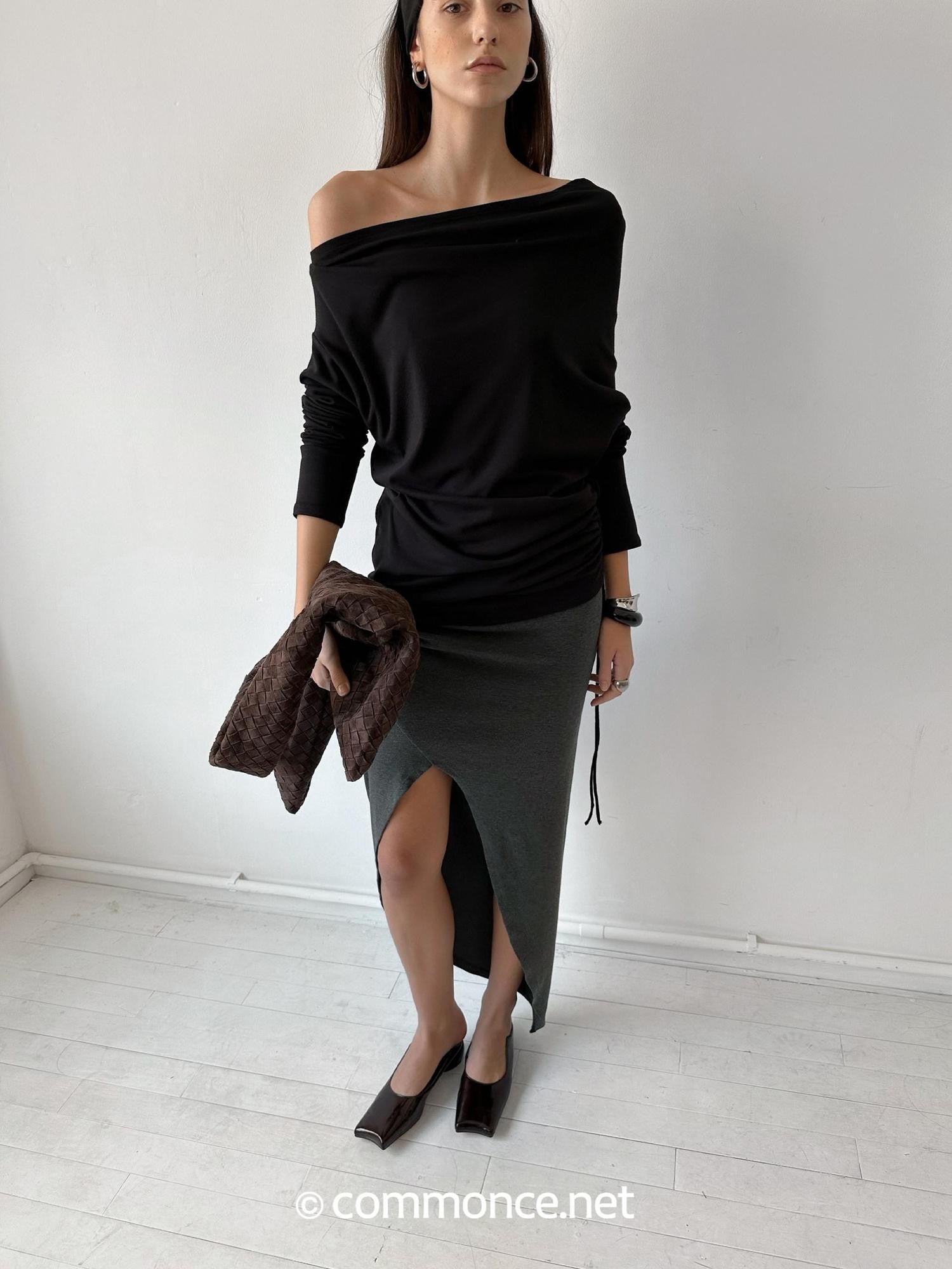 commonce net Asymmetric Cutout Pleated High Slit Women&