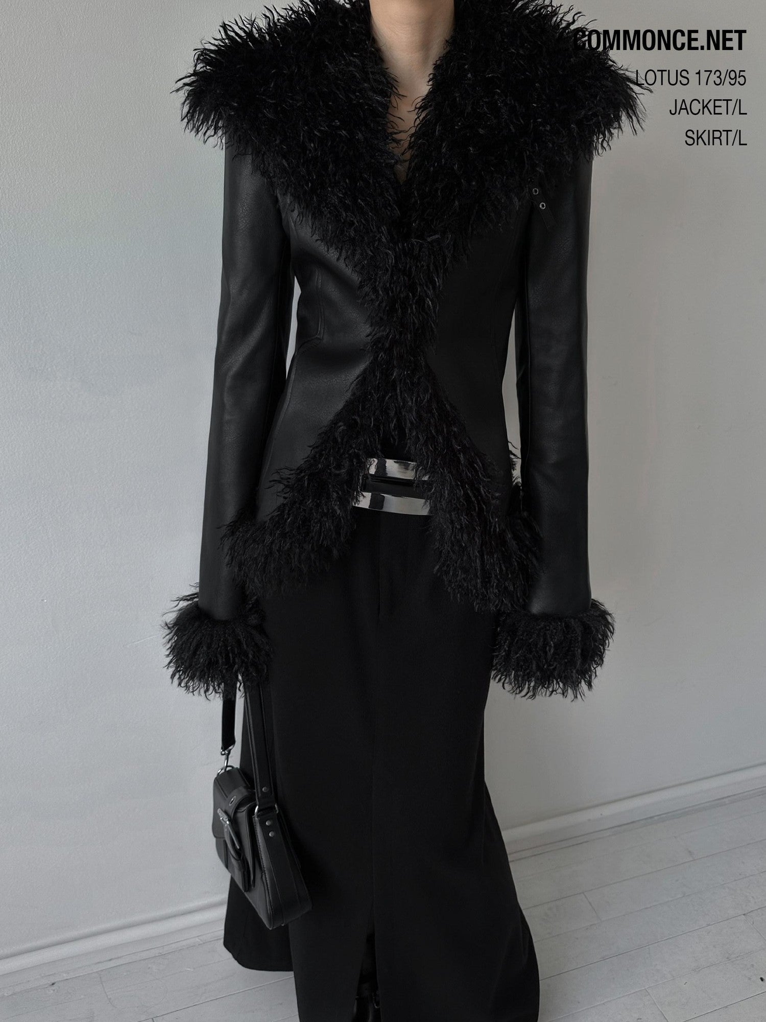 commonce net Black Fur Collar Slightly Cinched Waist Women&