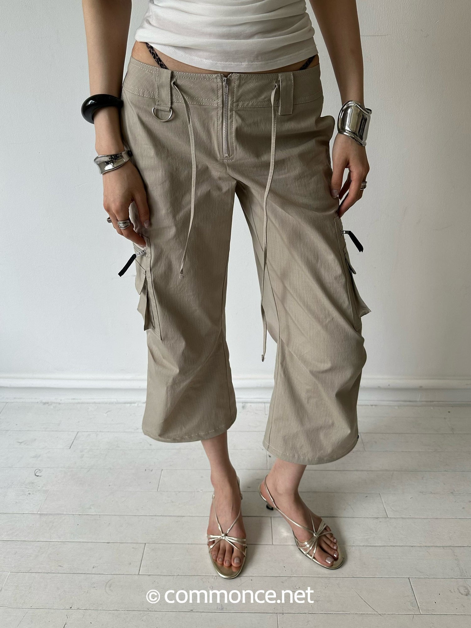 commonce_net_Drawstring_Tie_Multi_Pocket_3d_Cargo_Women&