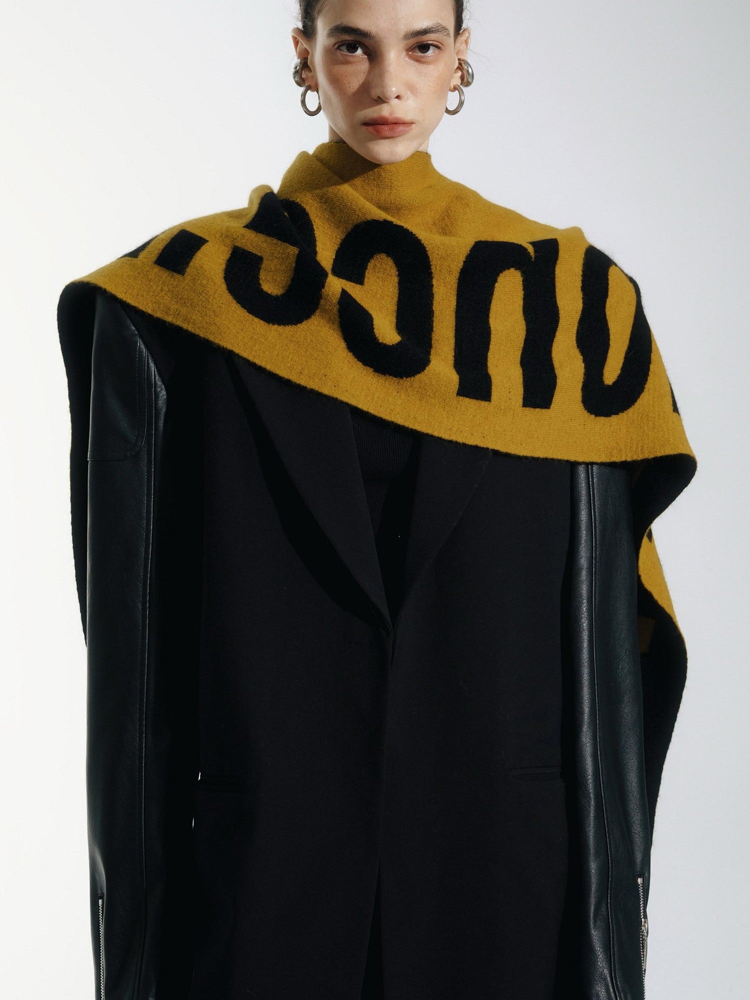 commonce net Mustard Plush Colorblock Logo Women&