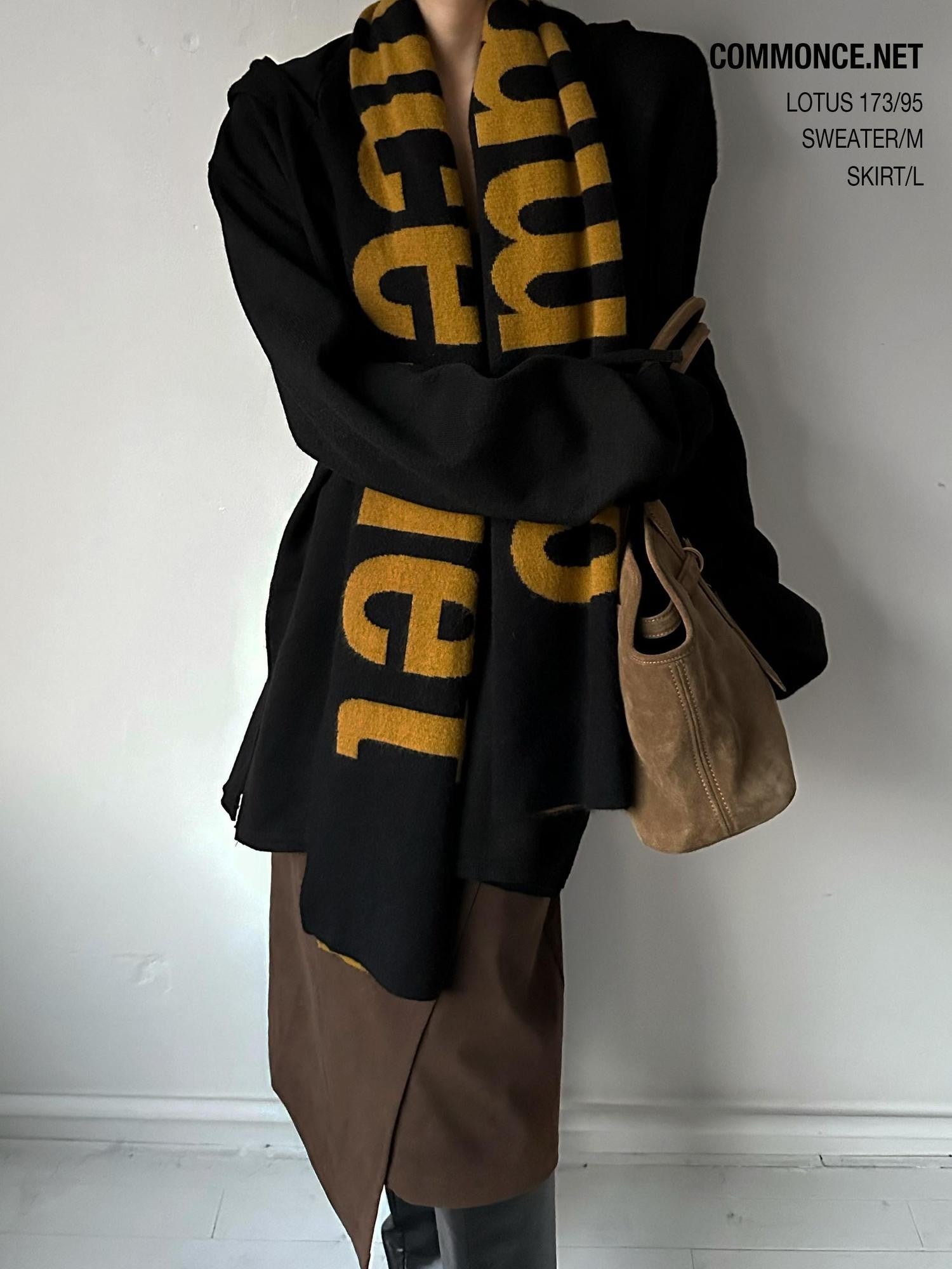 commonce net Mustard Plush Colorblock Logo Women&