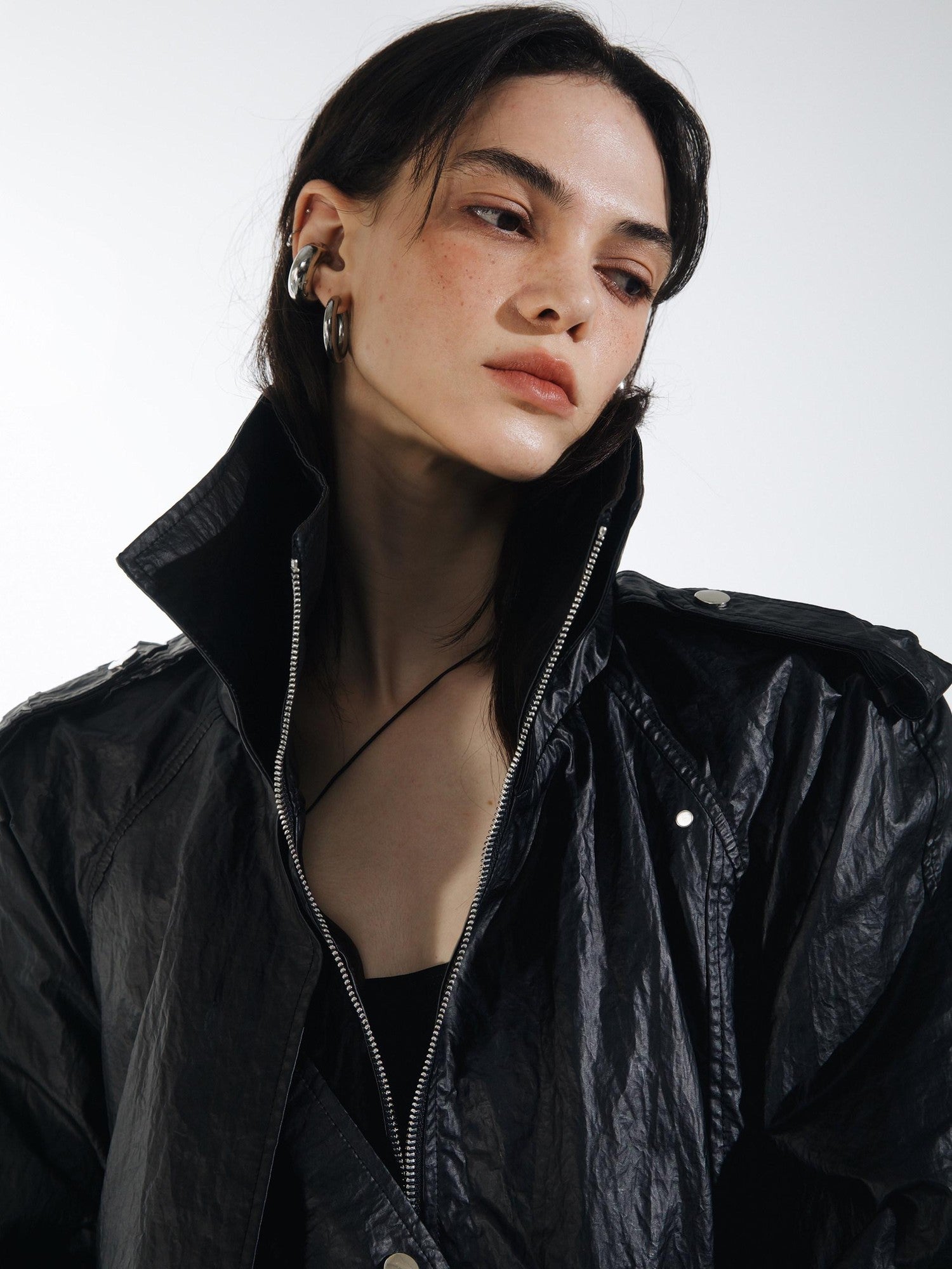 commonce net Oil Wax Coated Double Collar Structured Straight Cut Women&