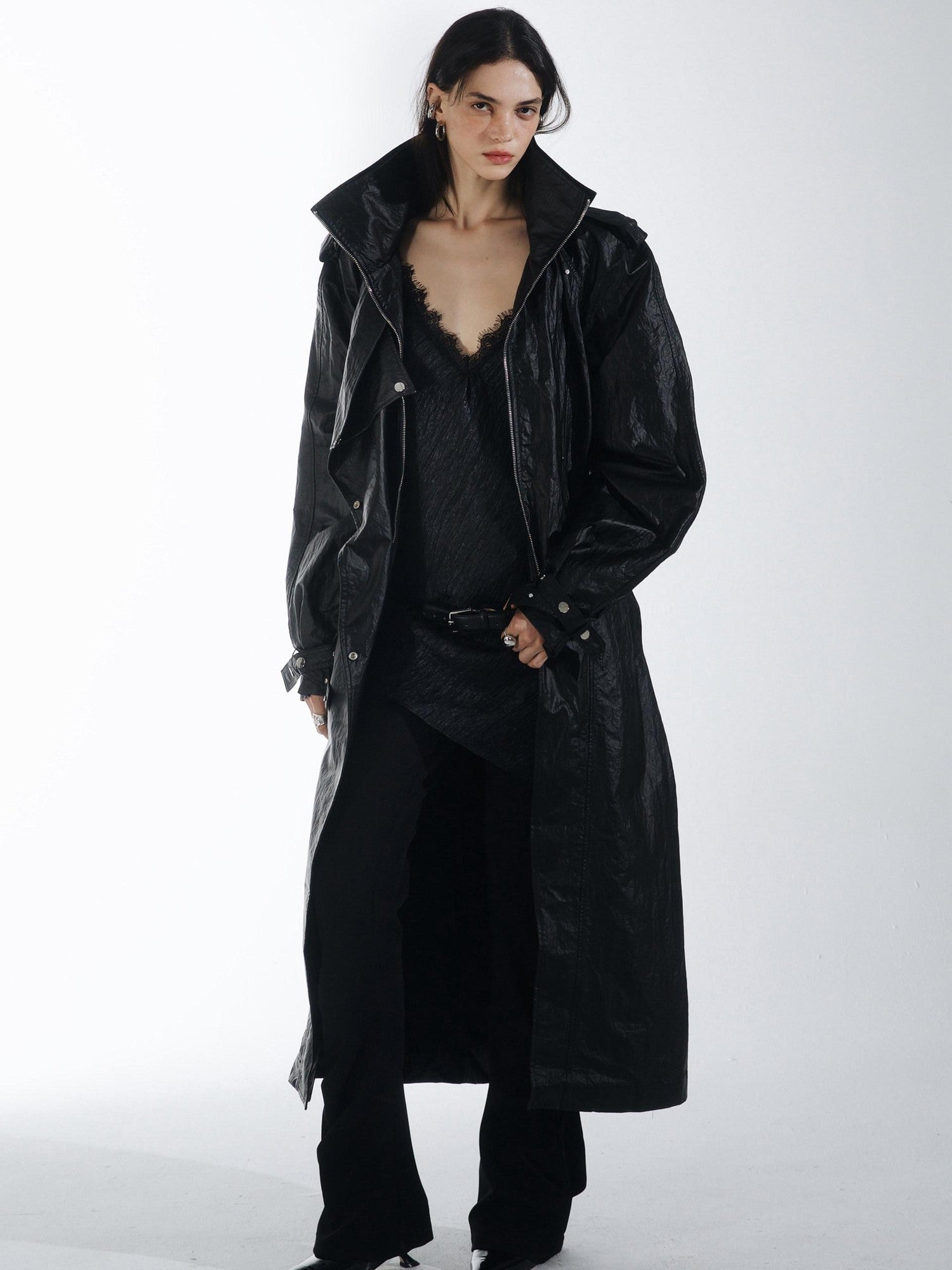 commonce net Oil Wax Coated Double Collar Structured Straight Cut Women&
