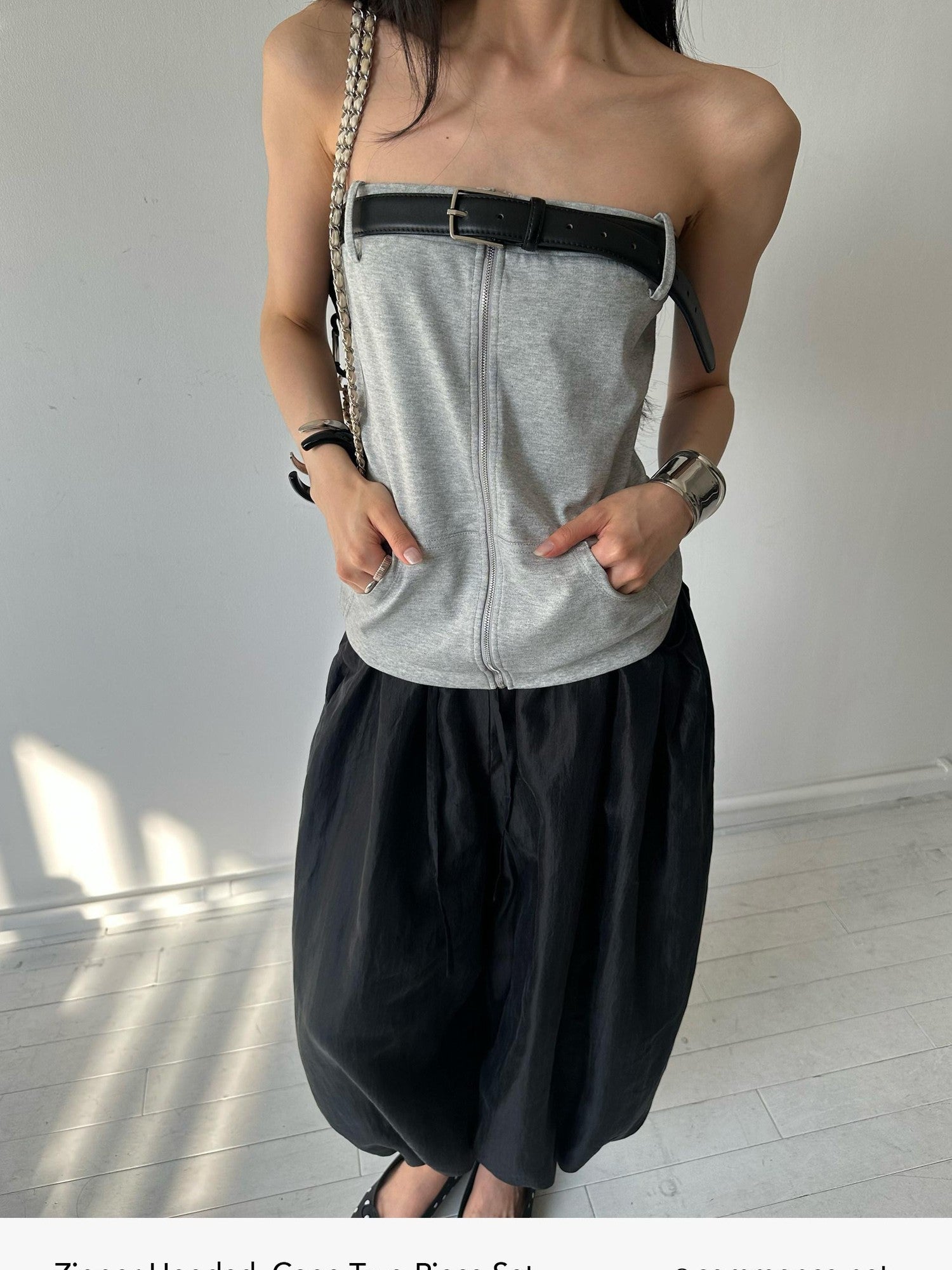 commonce net Short Hooded Zippered Ribbed Panel Slim Fit Women&