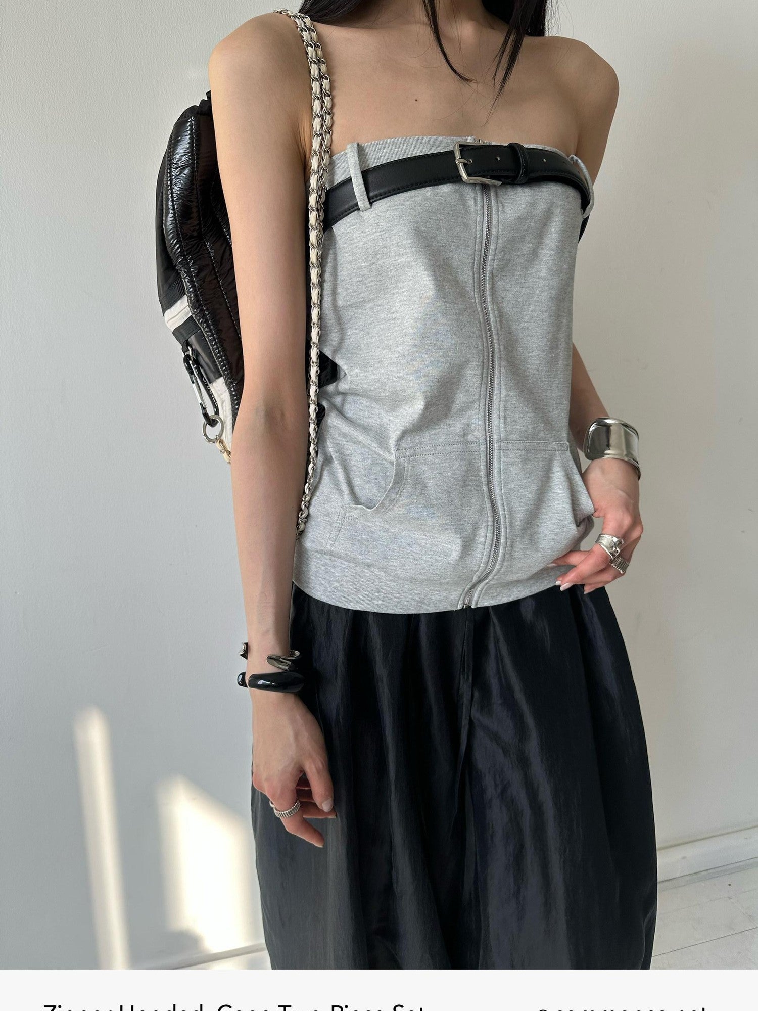 commonce net Short Hooded Zippered Ribbed Panel Slim Fit Women&