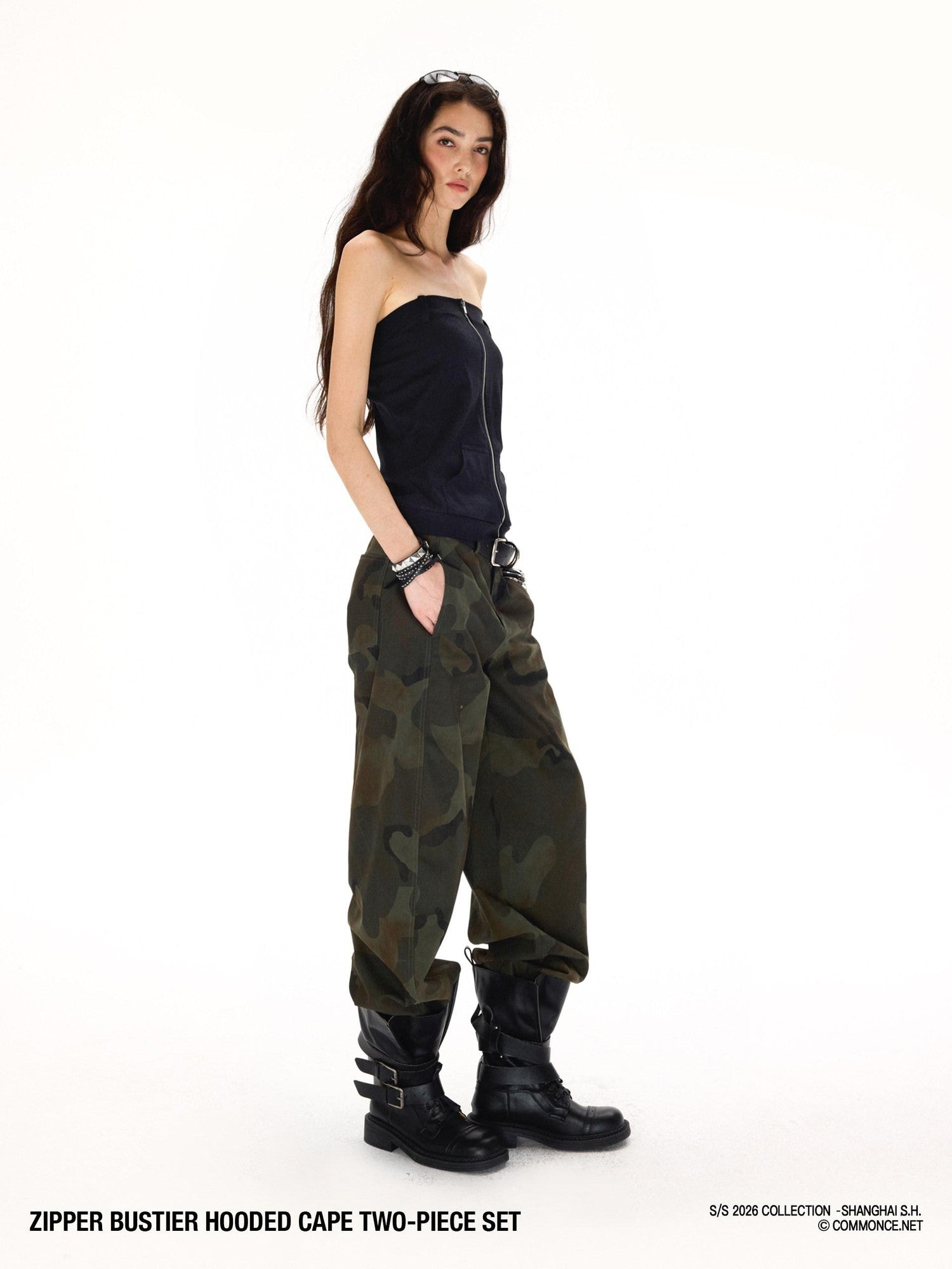 commonce net Short Hooded Zippered Ribbed Panel Slim Fit Women&