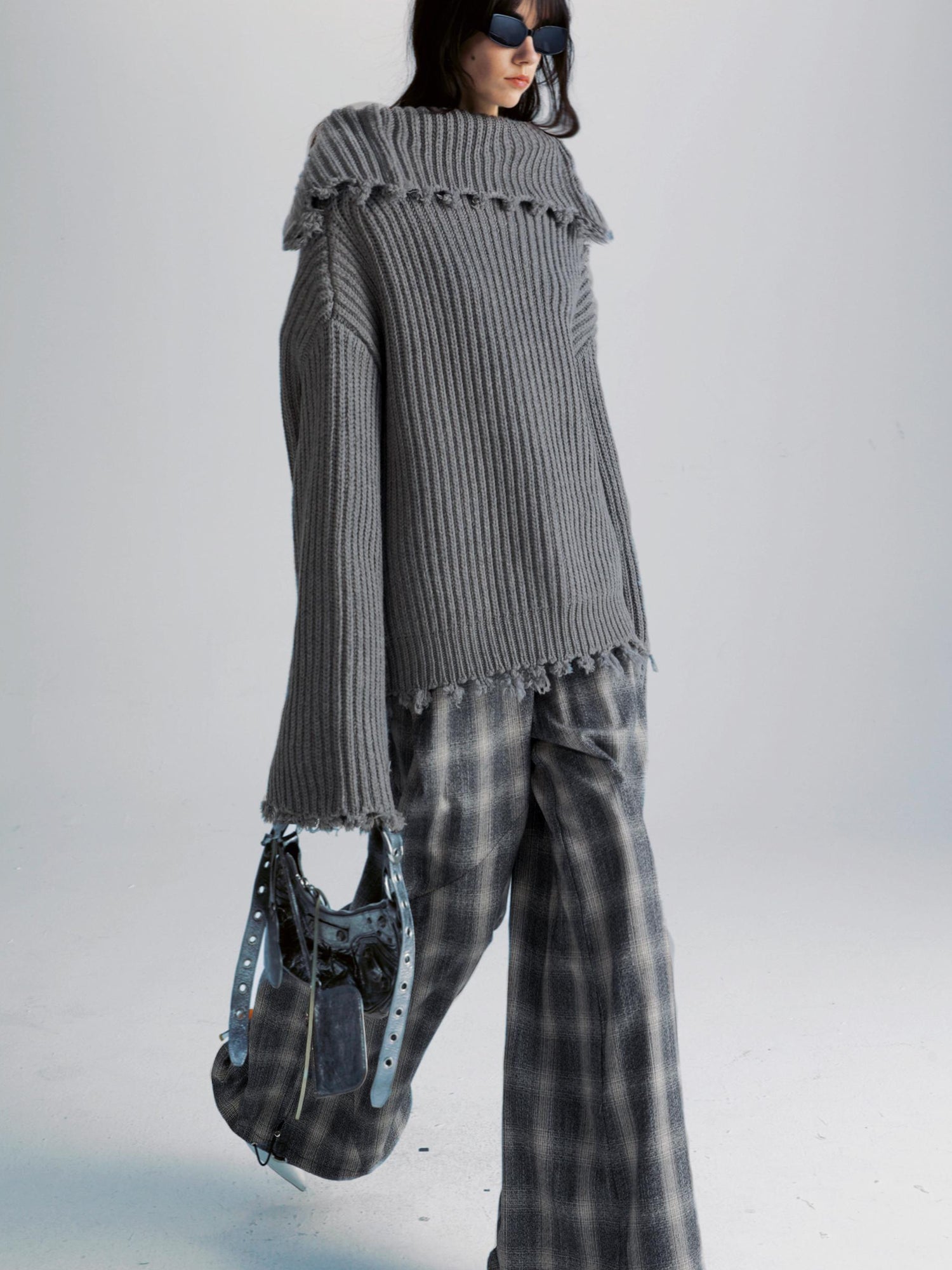 commonce net Two Way Zip Front Oversized Sweater With Raw Edges