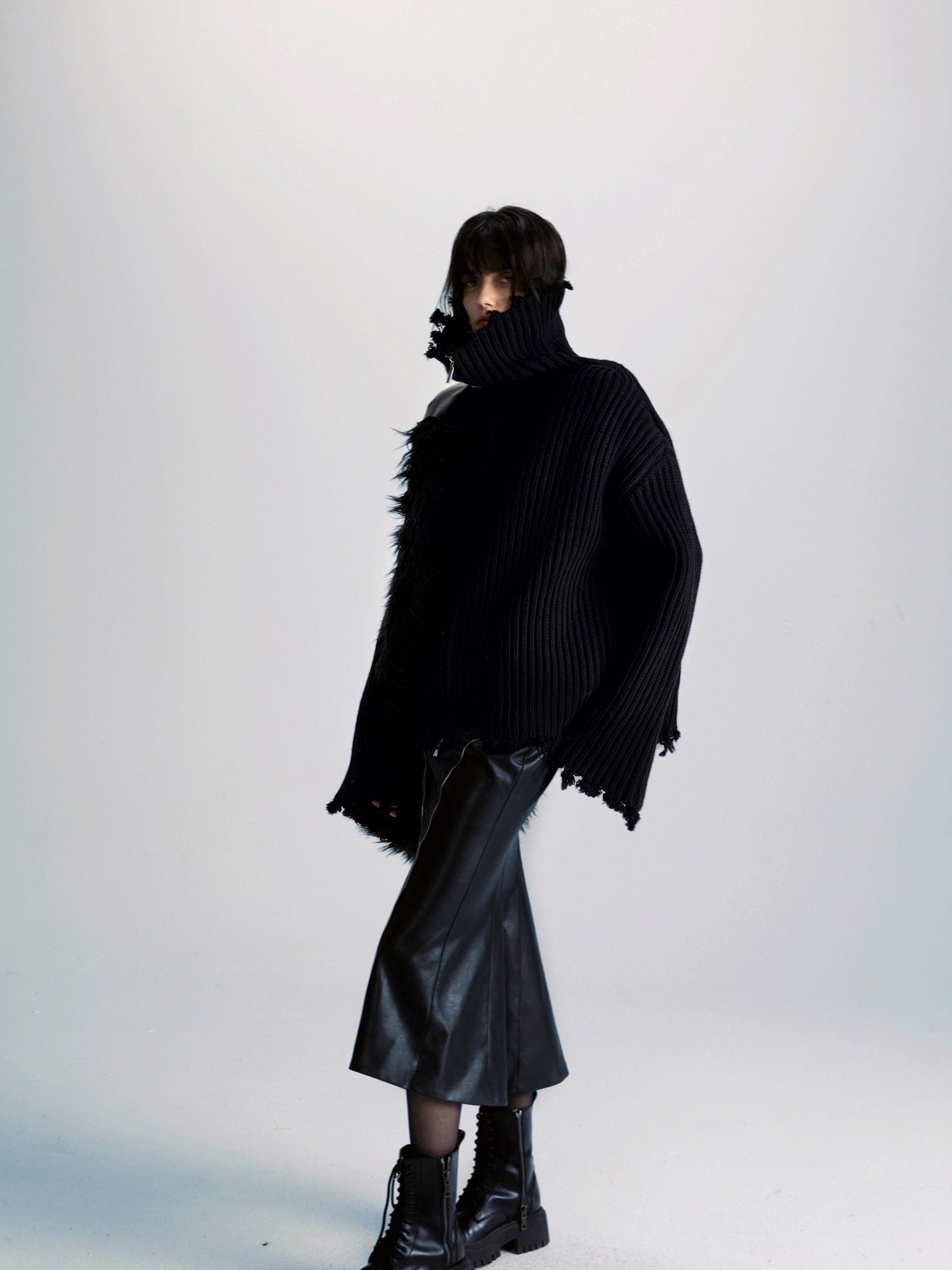 commonce net Two Way Zippered Oversized Sweater With Raw Edges