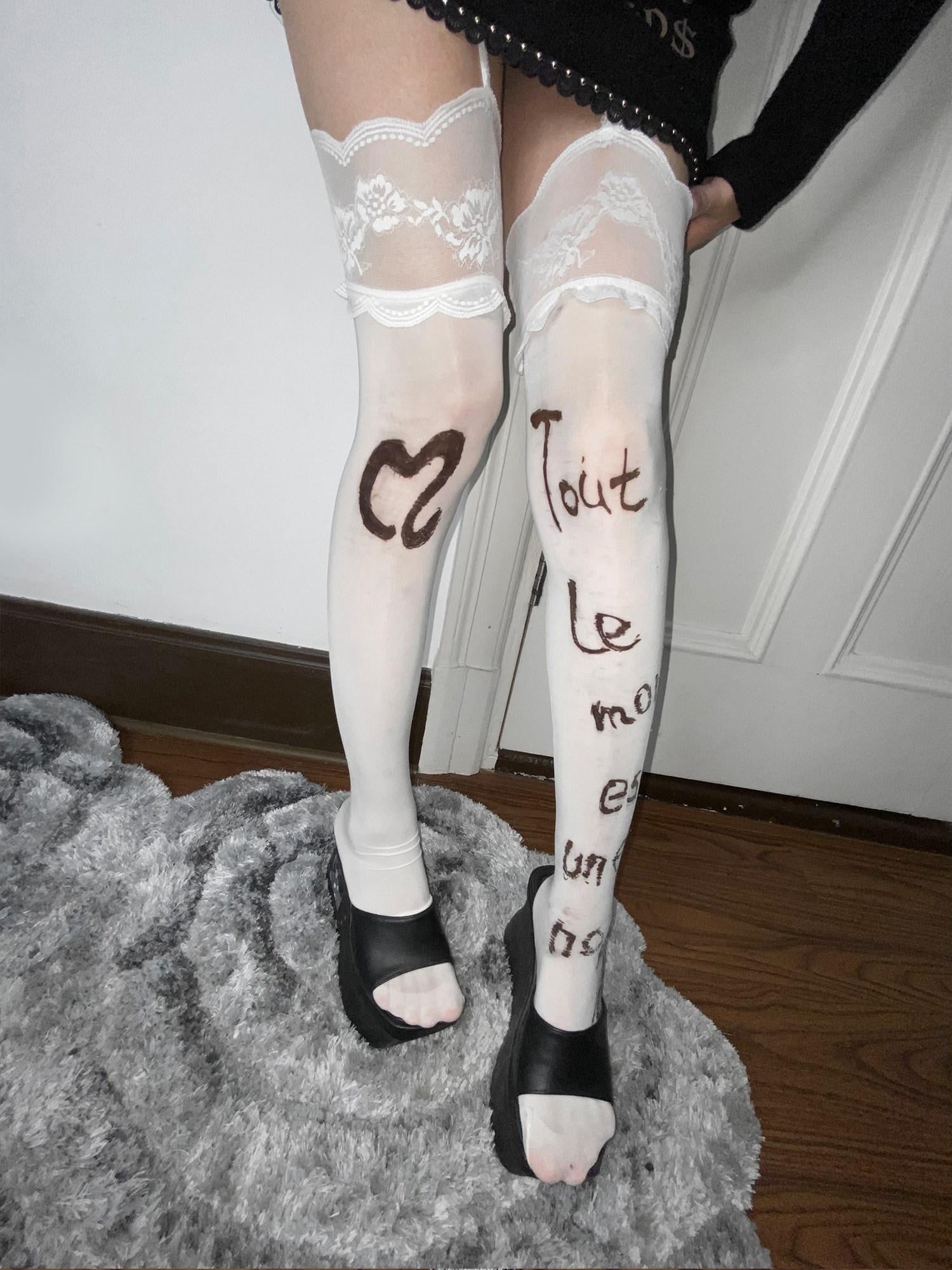 nit alcove Slimming Leg Shaping Lightweight Velvet Sexy Letter Print White Women Hosiery