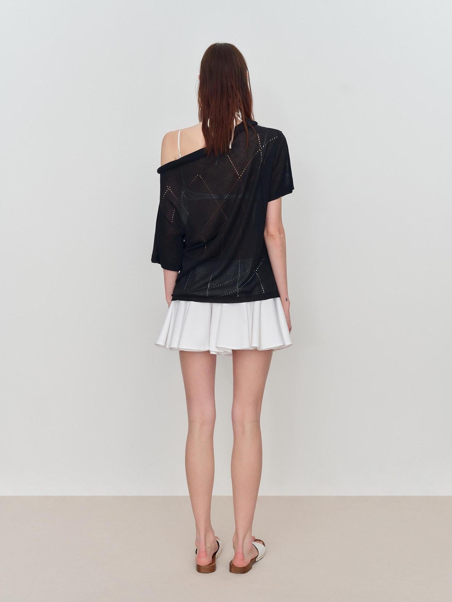 RUN TO THE FUTURE Viscose Knit Loose Cutout Slanted Neck Black Cross Print Short Sleeve T-Shirts