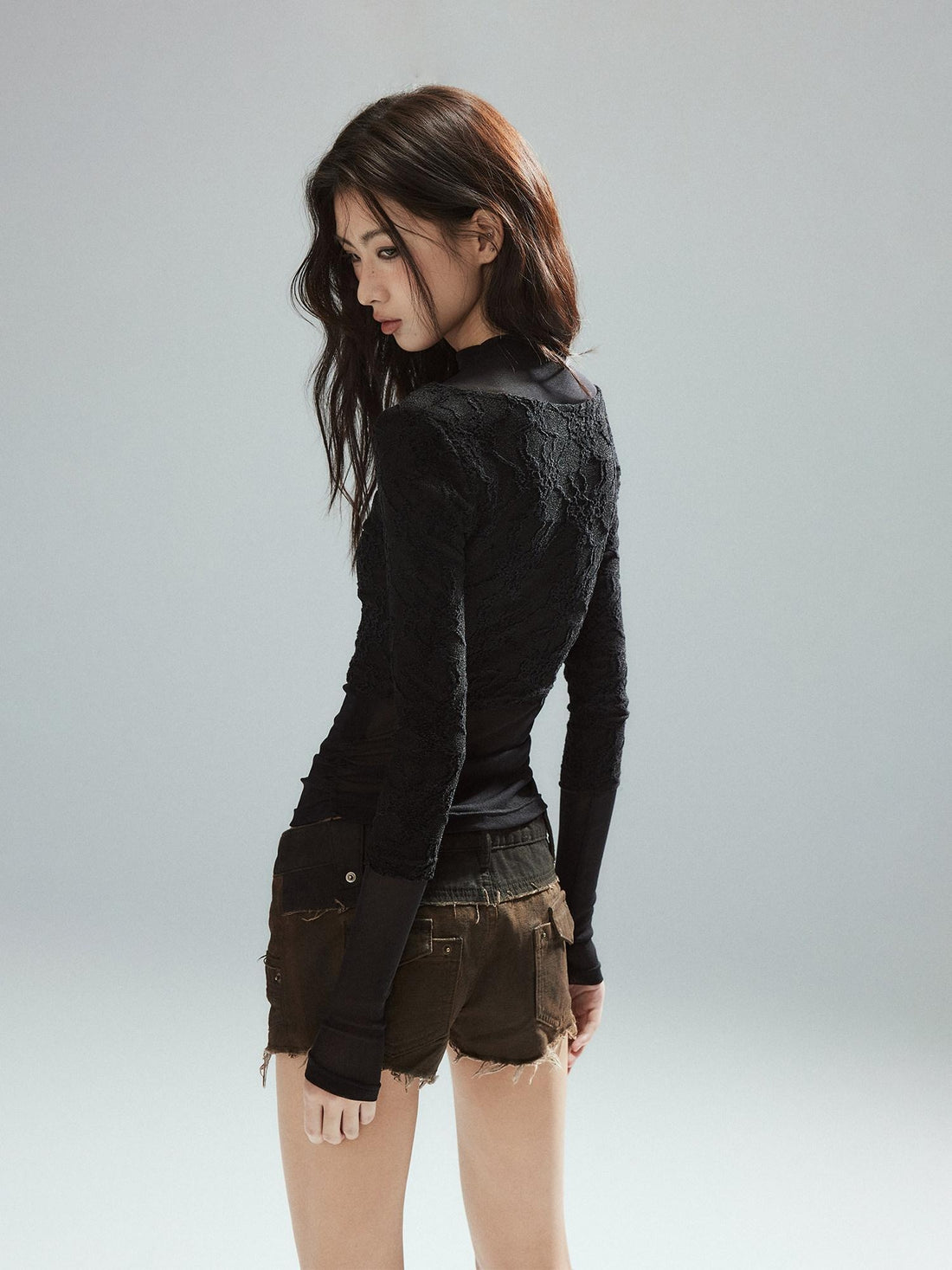 Low pixel Thin Street Slim Fit Faux Two Piece Crew Neck Women Nylon Long Sleeve T-Shirts