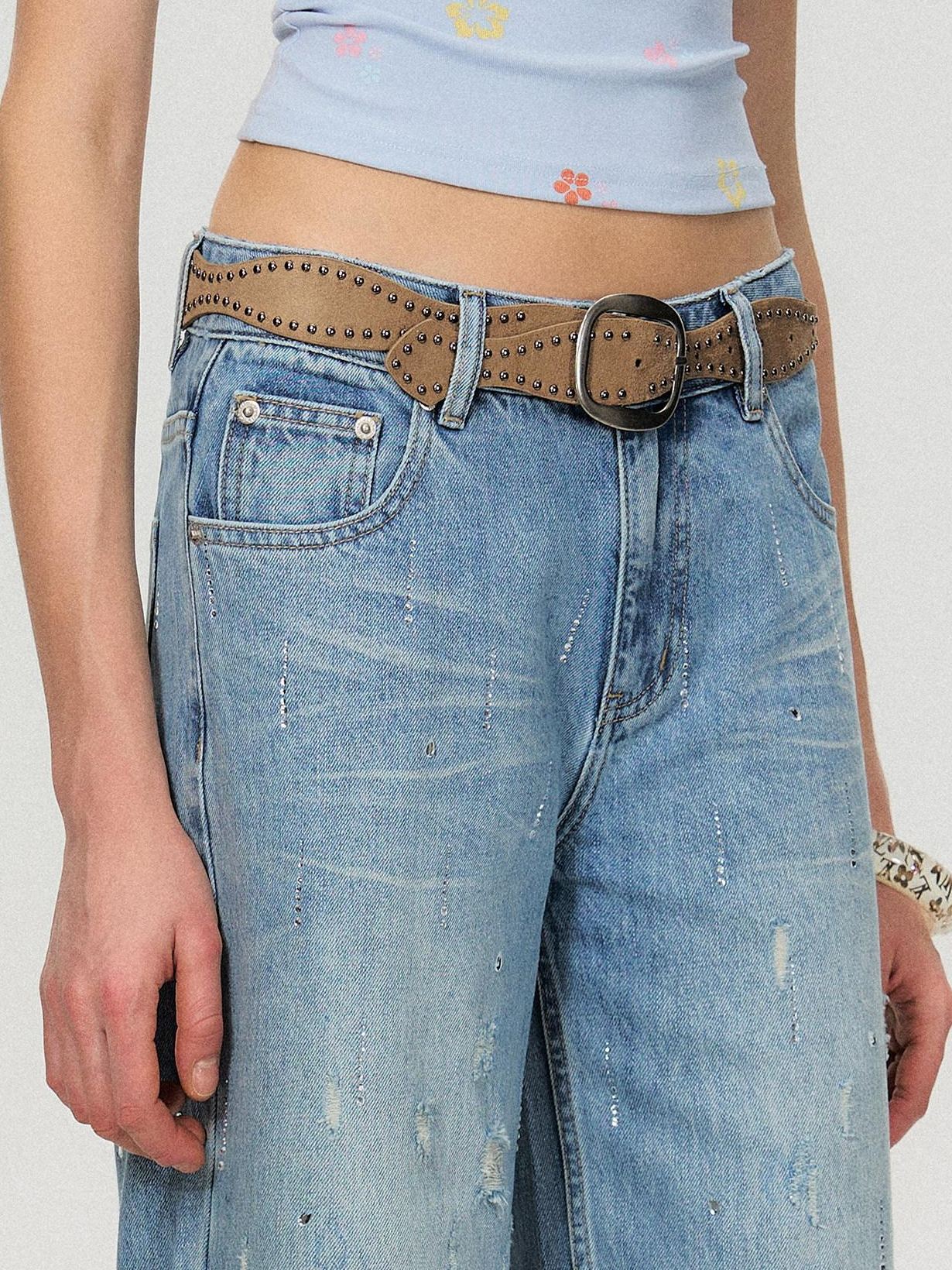 The NeverMore Crystal Trim Relaxed Natural Waist Women Washed Blue Zipper Straight Leg Jeans
