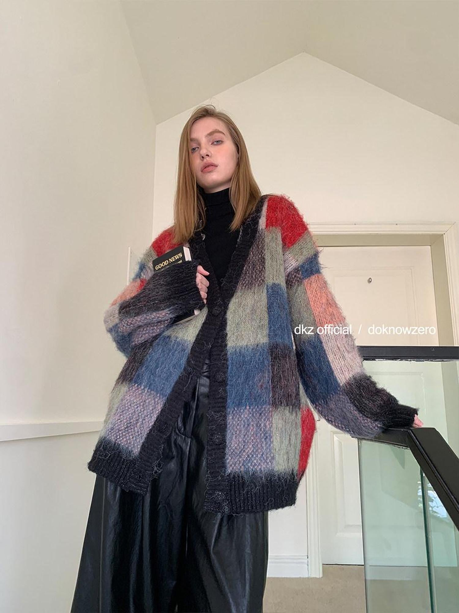 DKZ OFFICIAL Retro Colorful Plaid Knit Buttoned Loose Women&