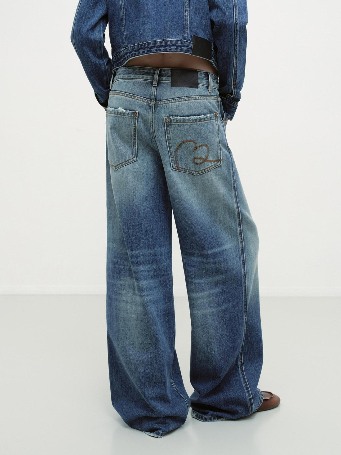 RUN TO THE FUTURE Durable Distressed Cotton Loose Fit Natural Waist Women Zip Fly Straight Jeans