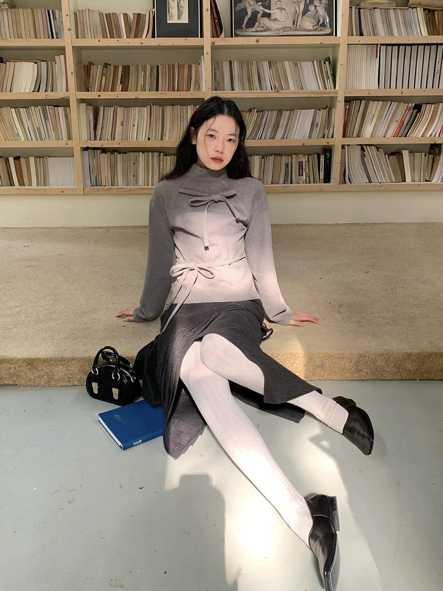 Dory Dory Bow Tie Mandarin Collar Blouse