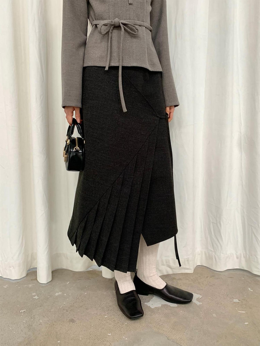 dorydory Textured Pleated Midi Skirt In Brushed Twill