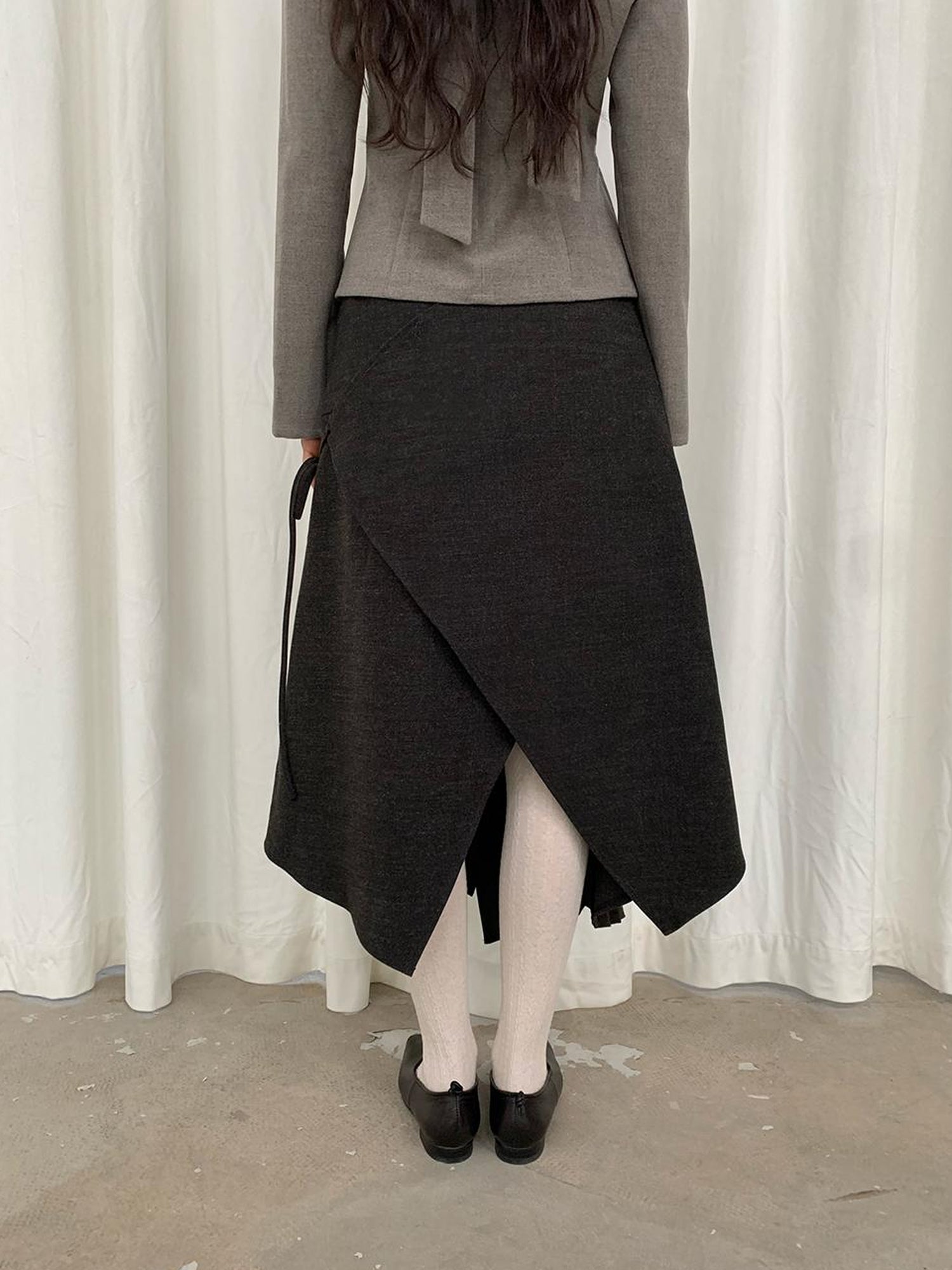 dorydory Textured Pleated Midi Skirt In Brushed Twill