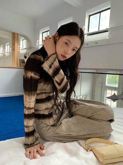 Textured Print High Neck Long Sleeve Tee