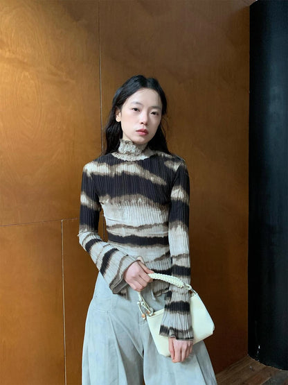 Textured Print High Neck Long Sleeve Tee