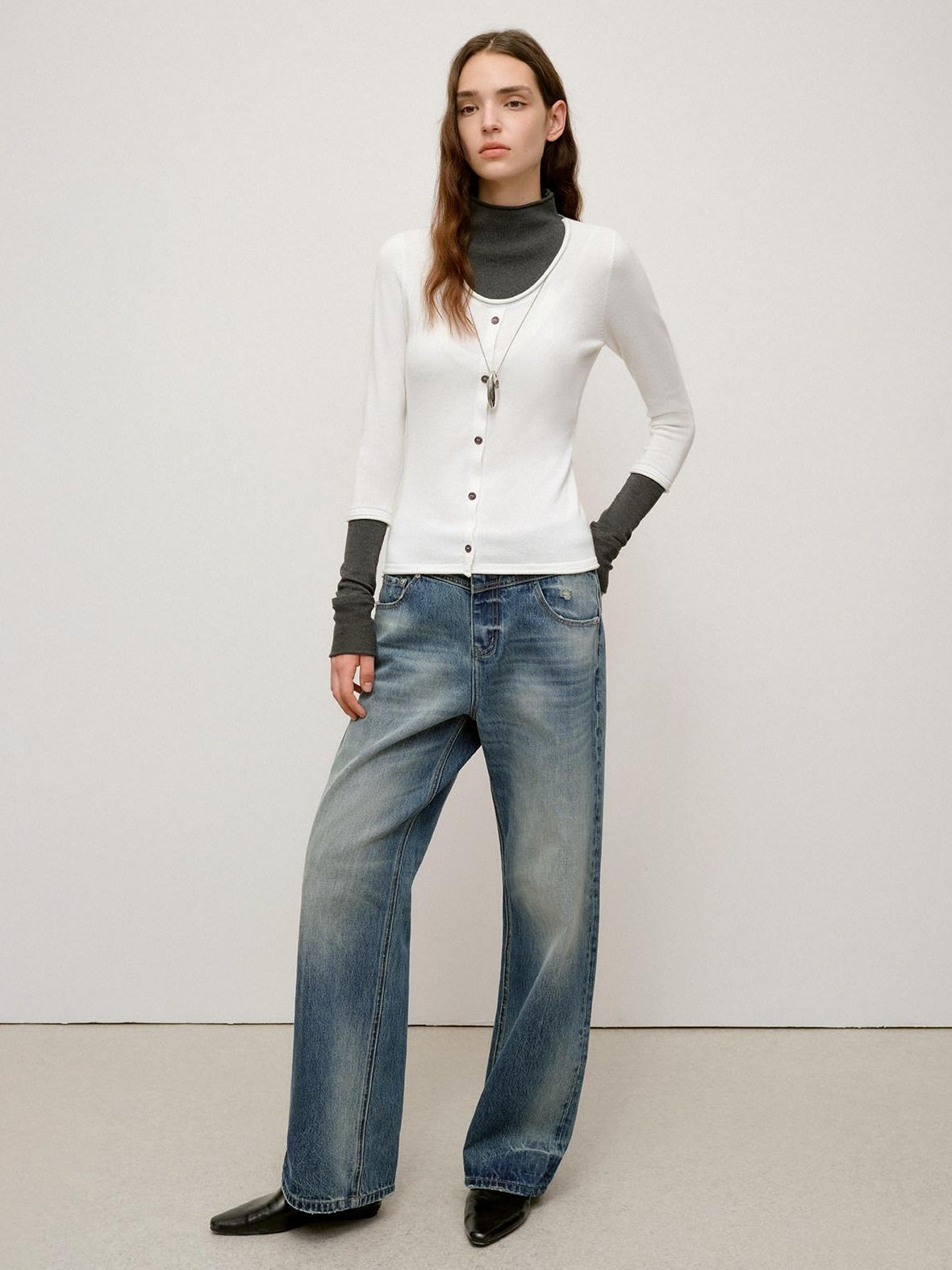 RUN TO THE FUTURE Vintage Washed Cotton Natural Waist No Stretch Ladies Blue Straight Jeans