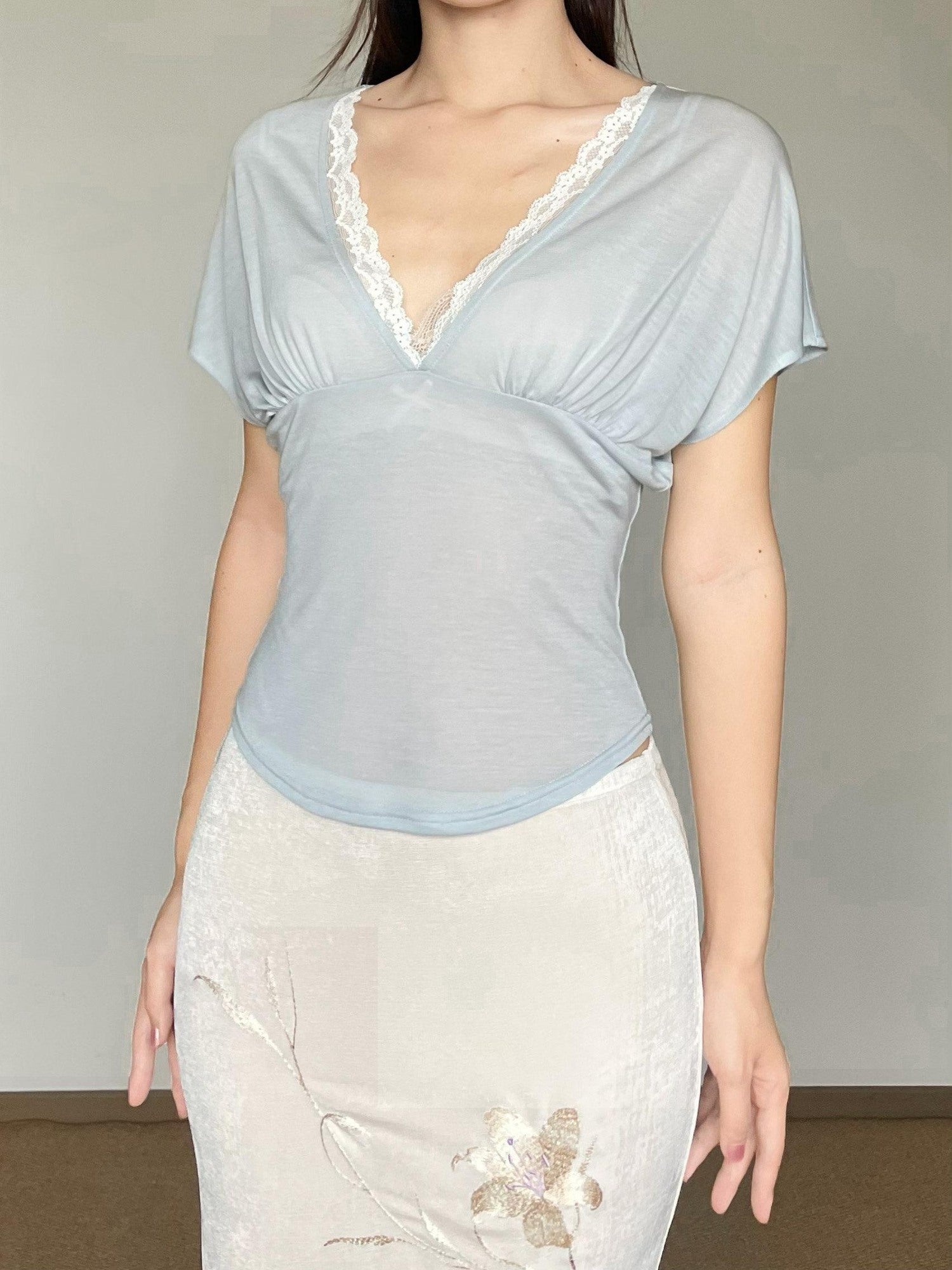 Wet Tail Pure Lyocell Slim Fit V-neck Flare Sleeve Women Cheongsam Short Sleeve T-Shirts
