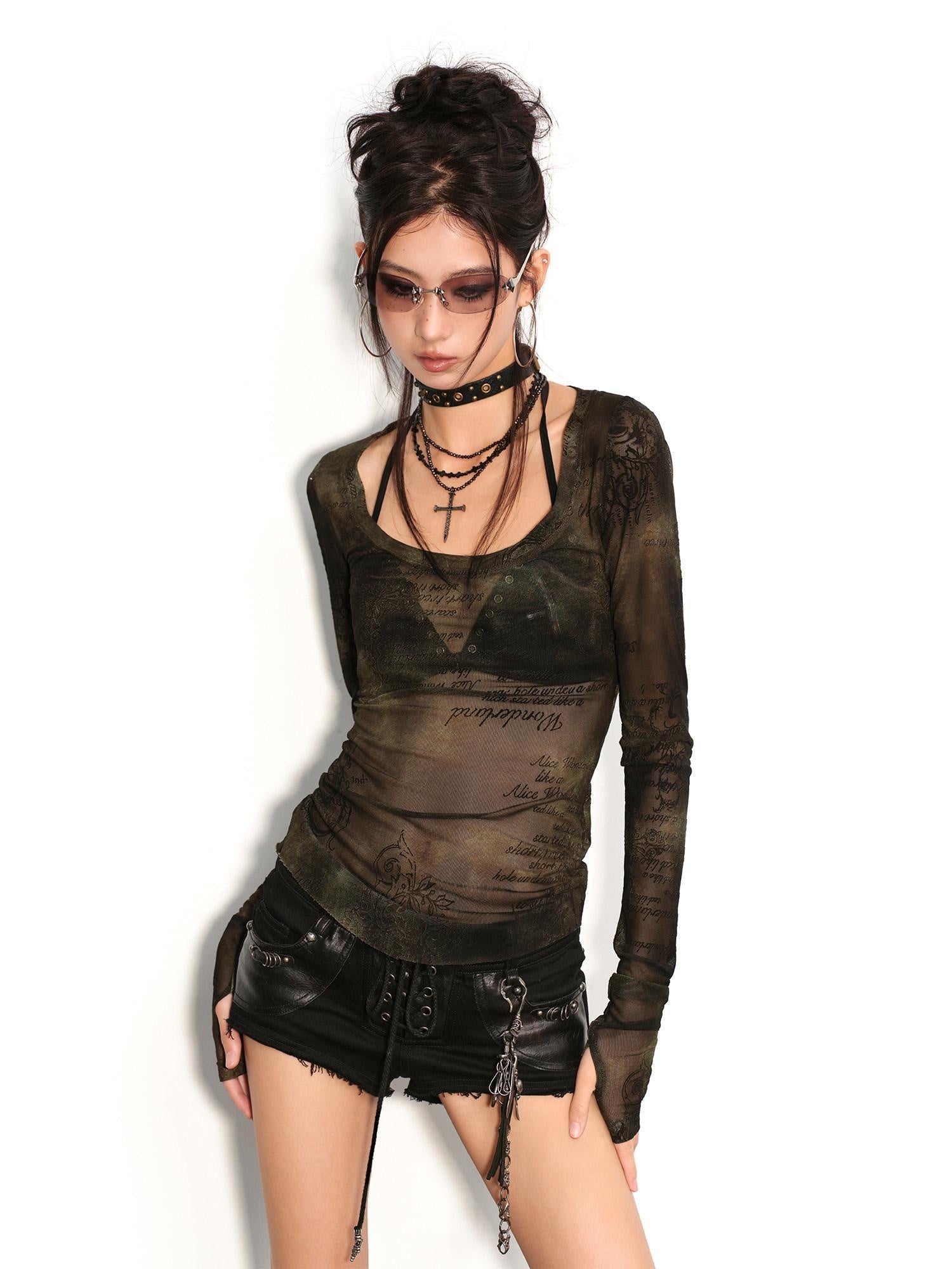 Low pixel Lightweight Stretch Slim Fit Round Neck Olive Green Casual Long Sleeve T-Shirts