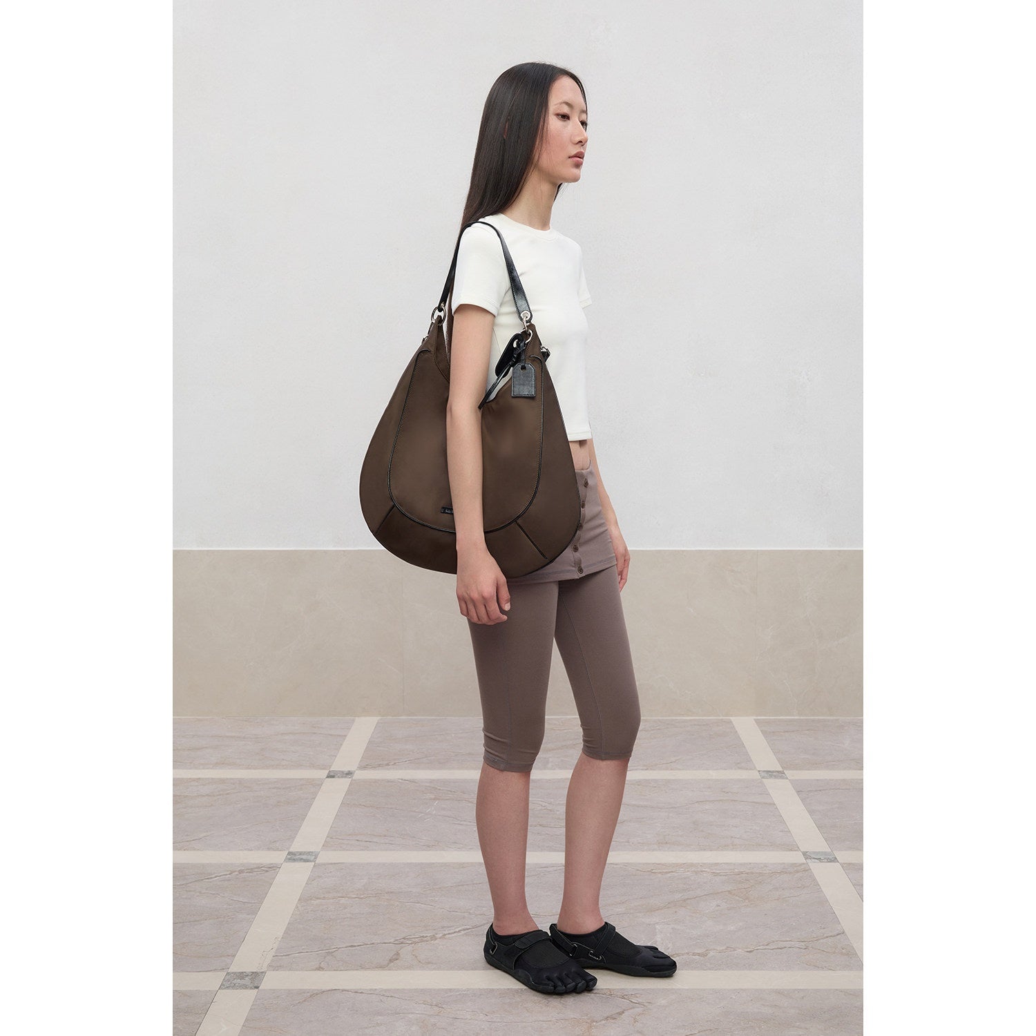 RUN TO THE FUTURE Large Egg Shape Nylon Topstitch Original Design Casual Unisex Shoulder Bags