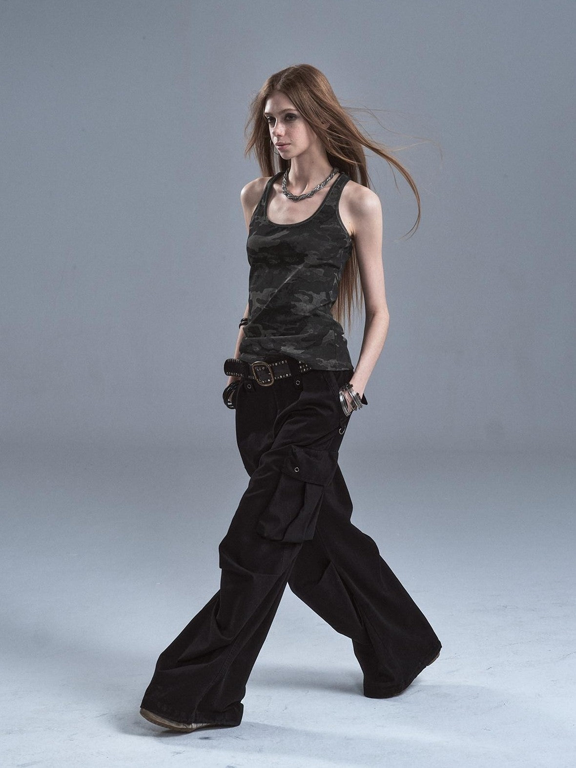 wear And tear Dark Camouflage Back Line Print Racerback Slim Women&