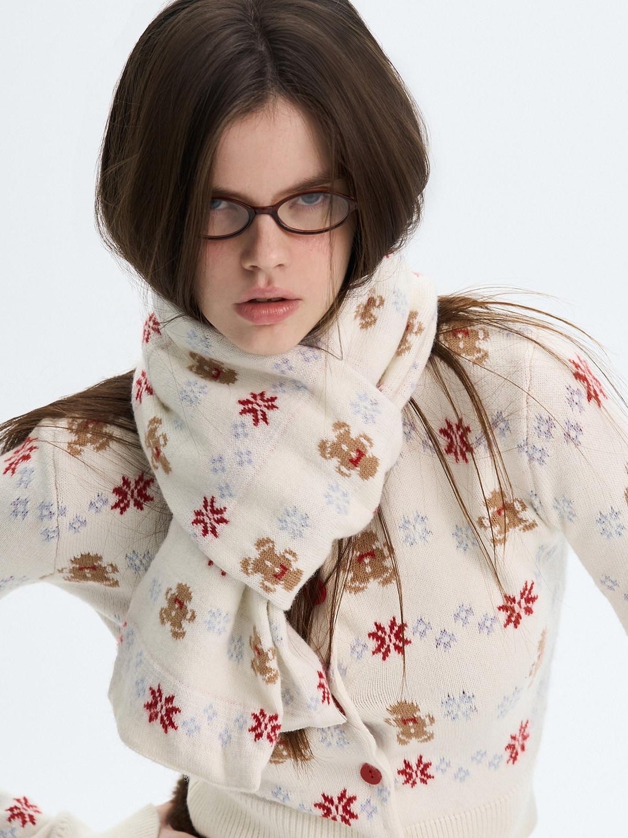 The NeverMore Cashmere Blend Bear Jacquard Cute Slim Cropped Crewneck Knitwear Cardigans
