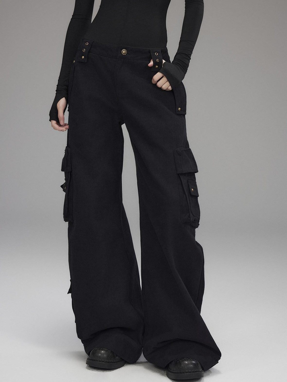 Low pixel Washed Low Rise Wide Leg Utility Loose Fit Womens Black Cargo Pants