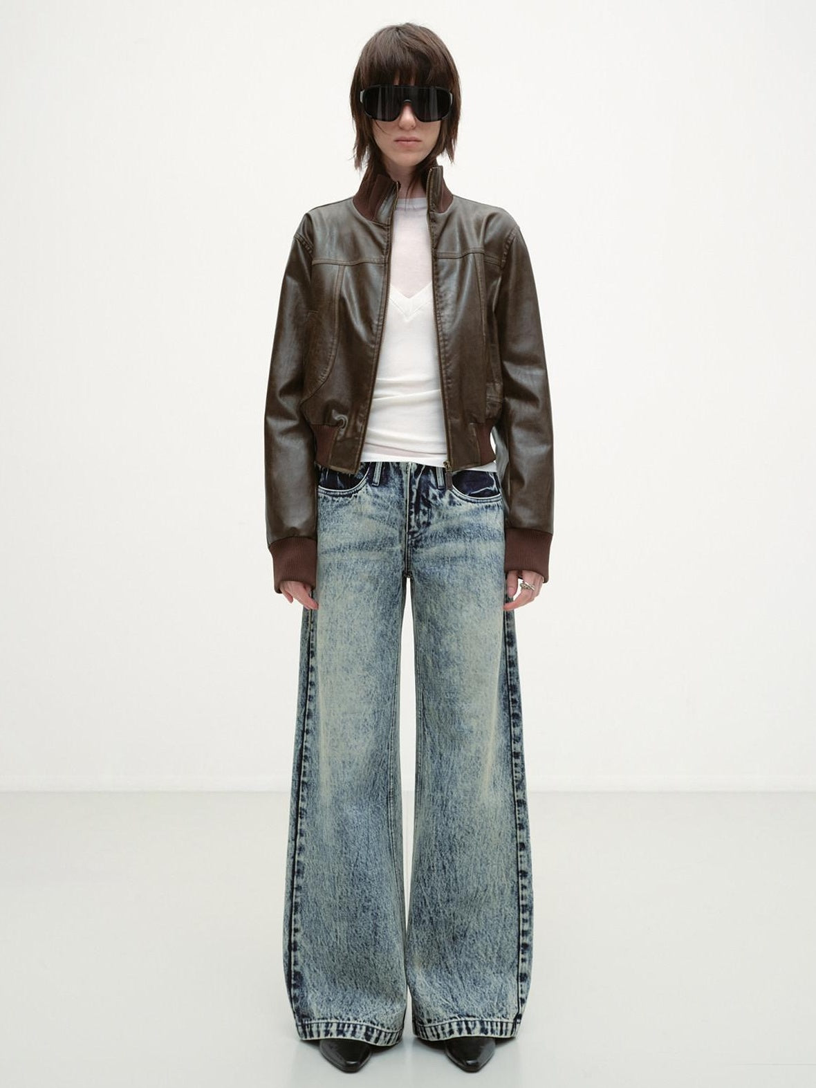 RUN TO THE FUTURE Vintage Washed Distressed Low Rise Durable Snow Blue Denim Women Straight Jeans