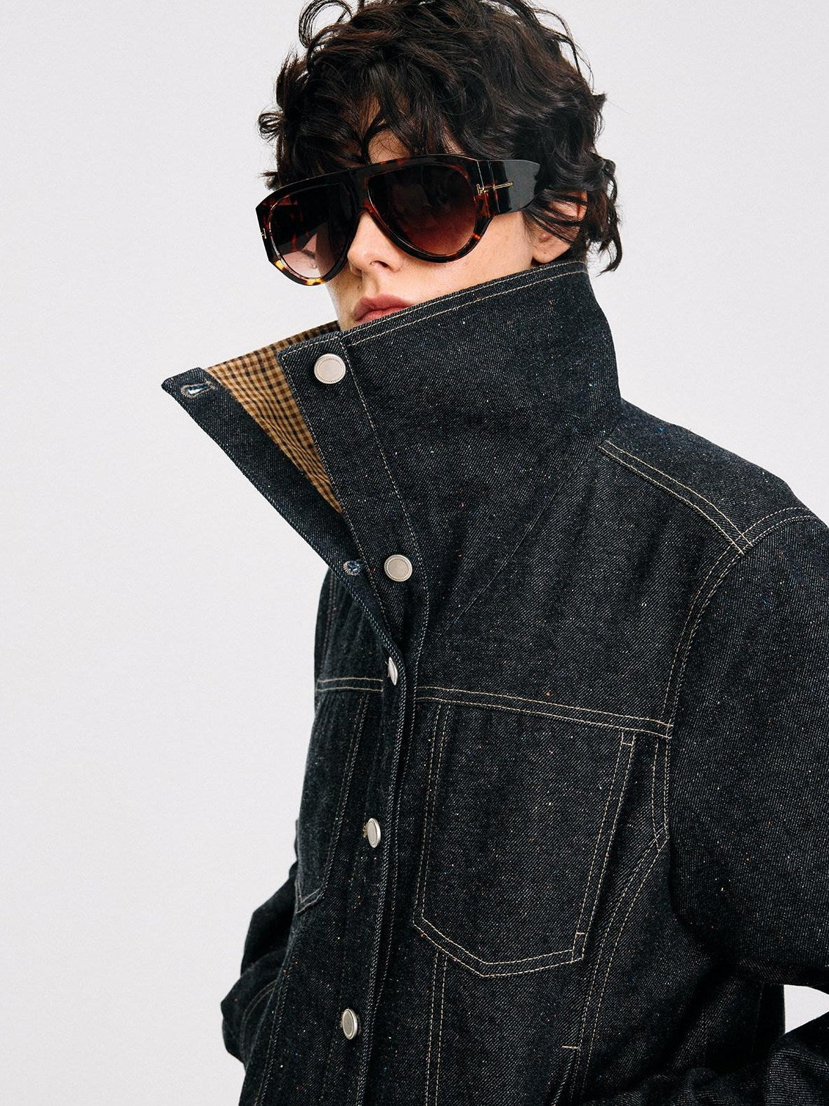 RUN TO THE FUTURE Indigo Relaxed Commuter Loose Fit Long Sleeve Solid Single Button Denim Jackets