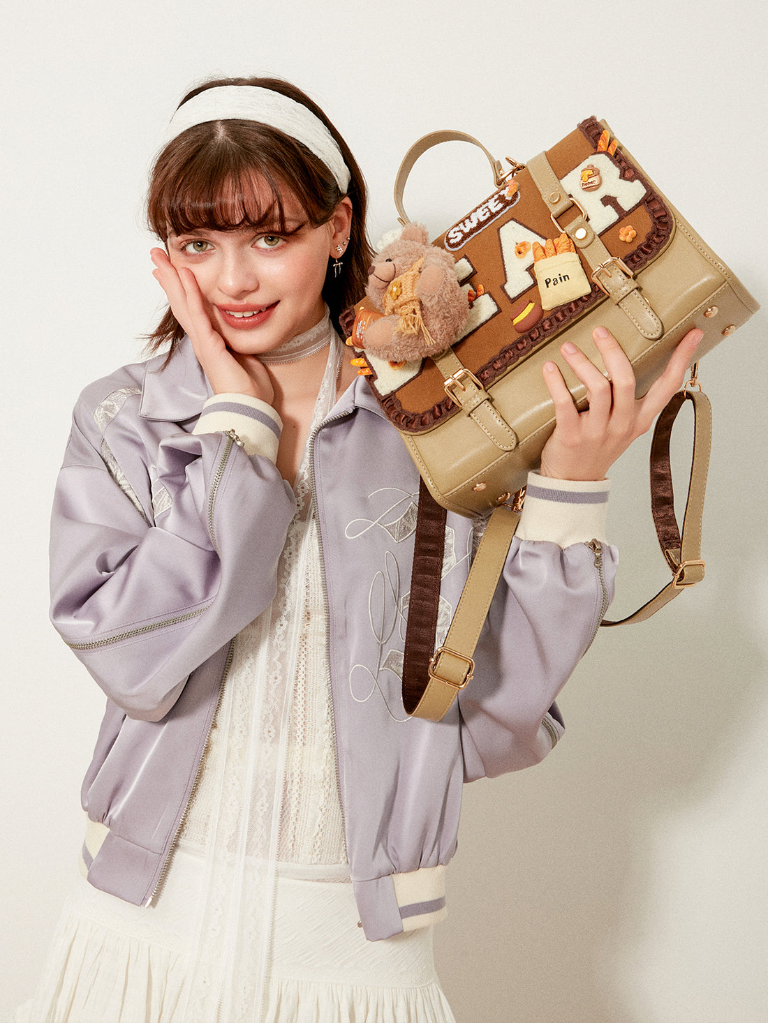 Biling Jewelry Bureau Designer New Backpack 2025 Spring Fashion Cute Bear Versatile Shoulder Handbag