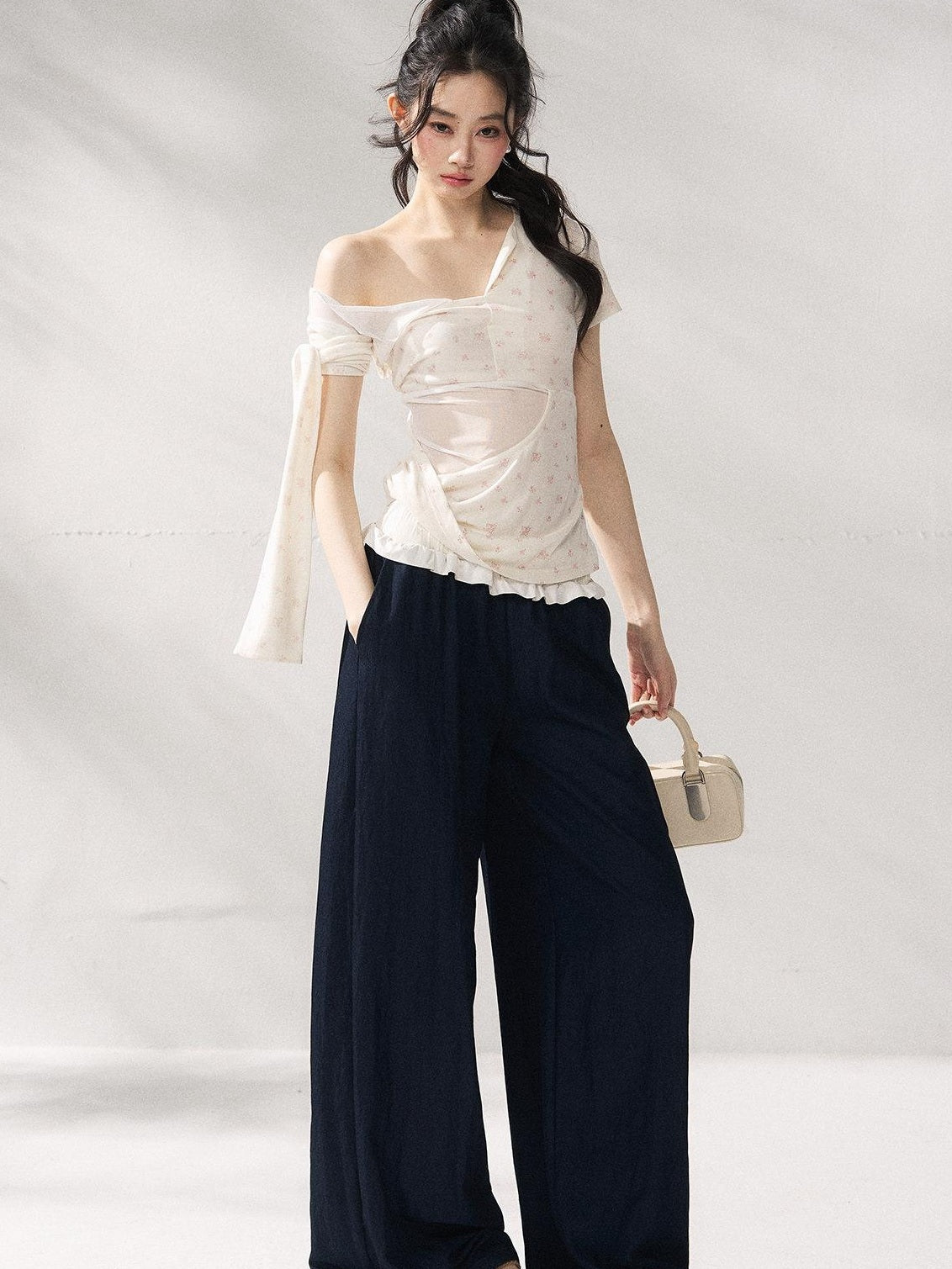 7Shiftin Floral Tie Slim Fit Casual Asymmetrical Neck Short Sleeve Women Basic Crop Tops