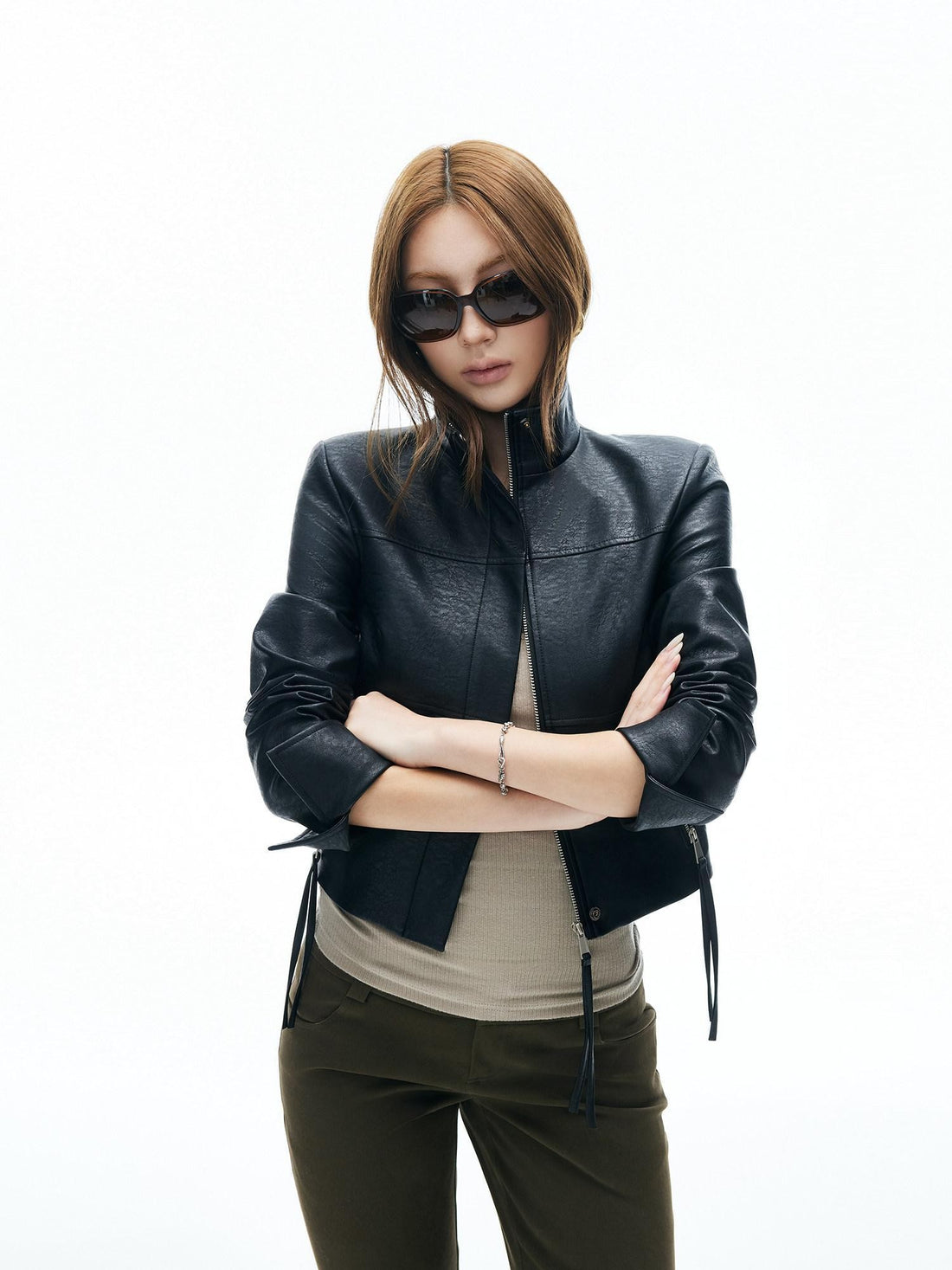 iamxiaa Black Matte Marble Print Stand Collar Cropped Slim Women&