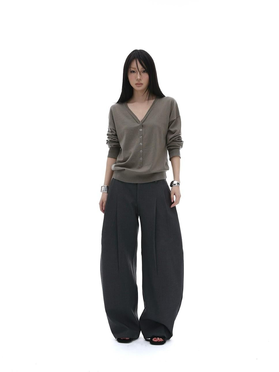 iamxiaa Black Pressed Pleat 3d Tailored Curved Leg Women&