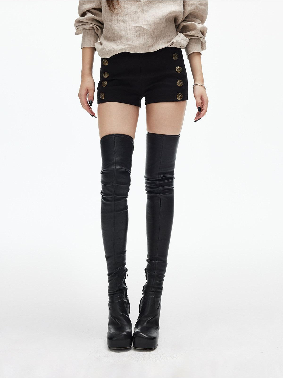 iamxiaa Black Symmetric Bronze Buttons Women&