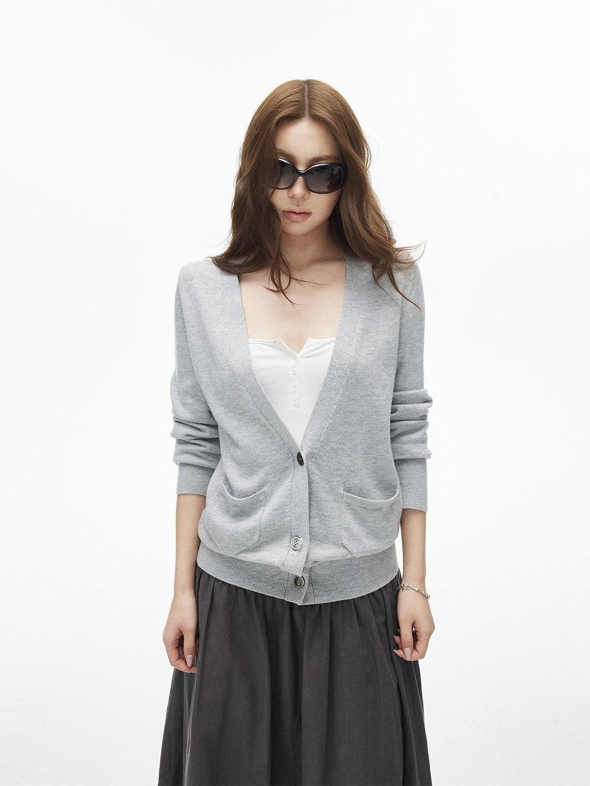 iamxiaa Cloudlike Deep V-neck Shell Buttons Ribbed Edge Women&
