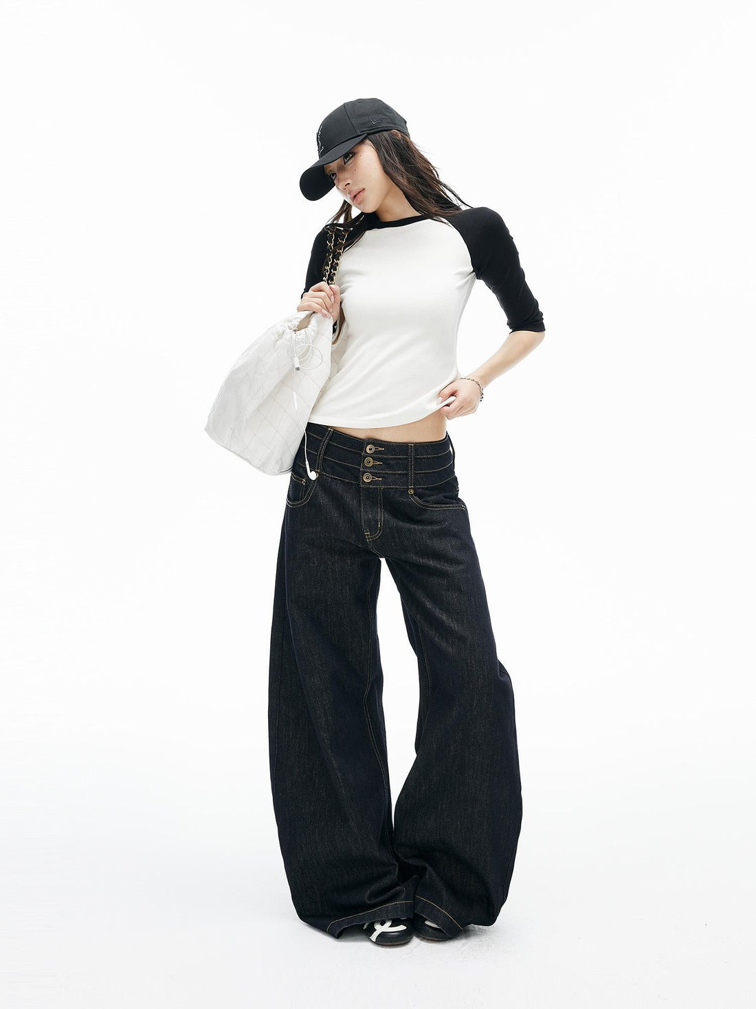 iamxiaa Color Block Rhinestone Raglan Sleeve Slim Fit Women&