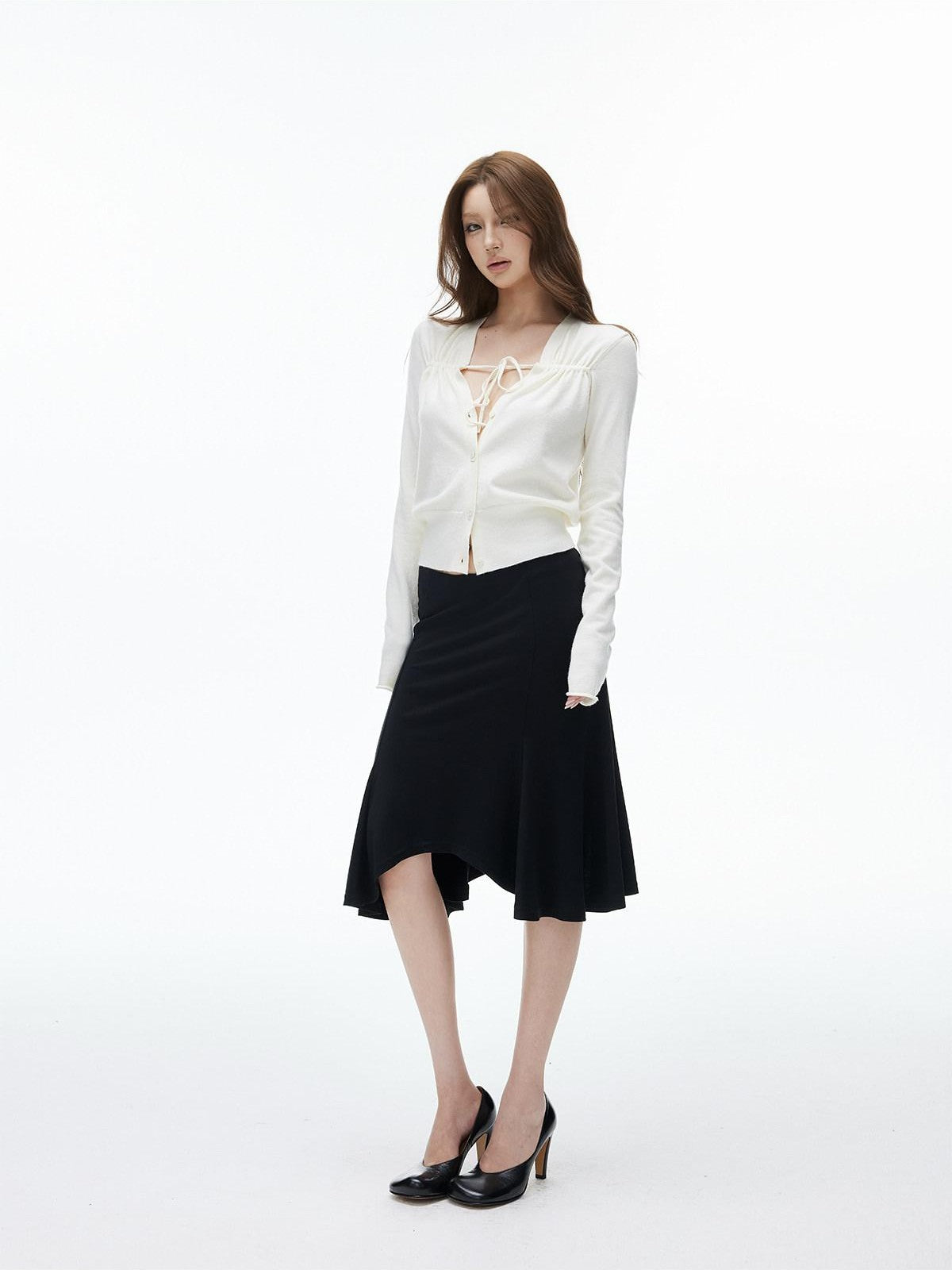 iamxiaa Cropped Ruched Button Front V-neck Women&