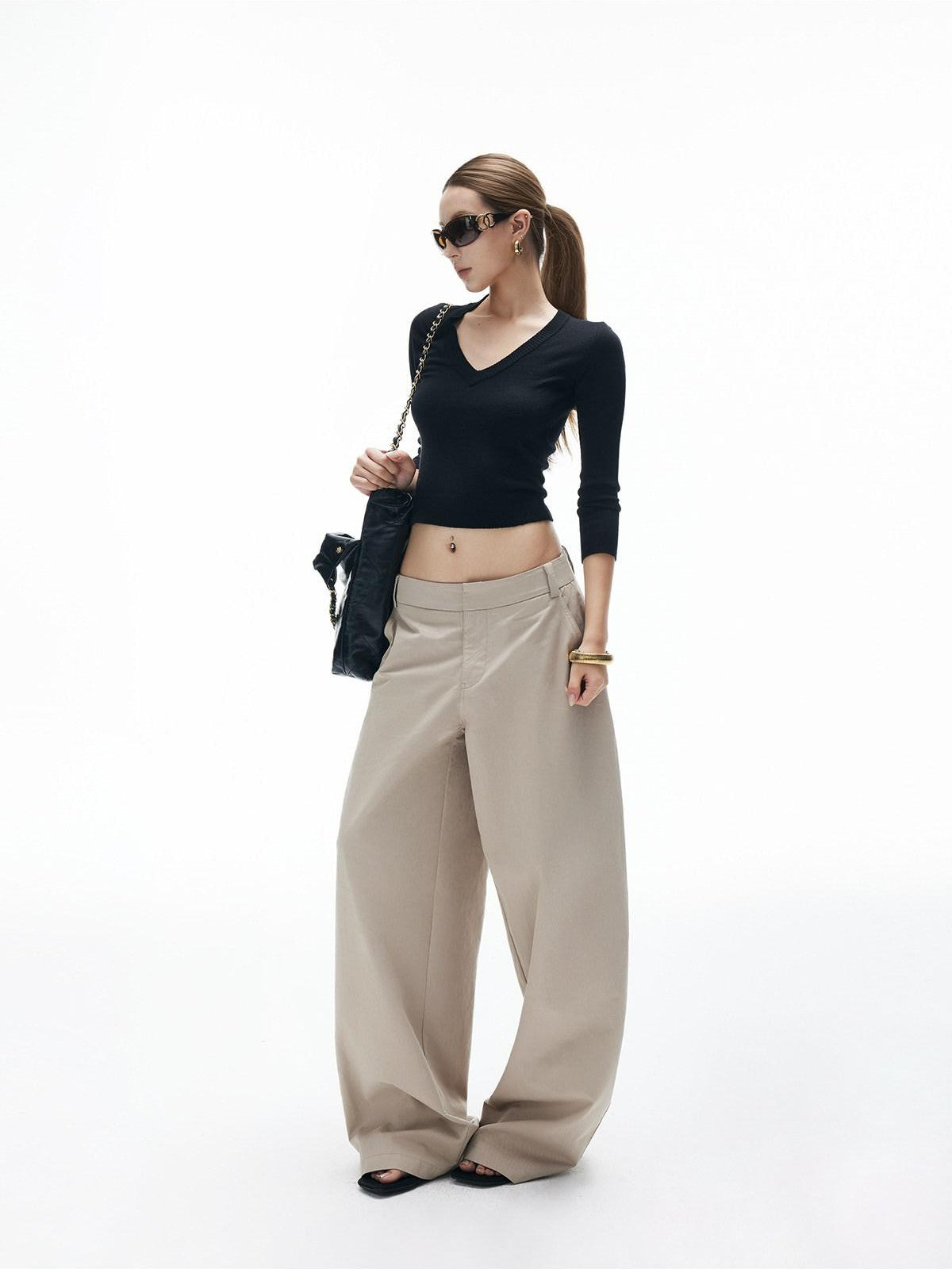 iamxiaa Cropped V-neck Dense Knit Slim Fit Women&