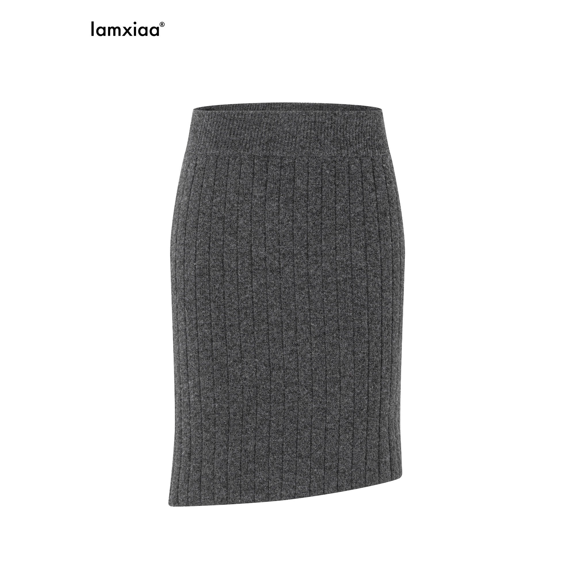 iamxiaa_Diamond_Cable_V-neck_Drop_Shoulder_Women&