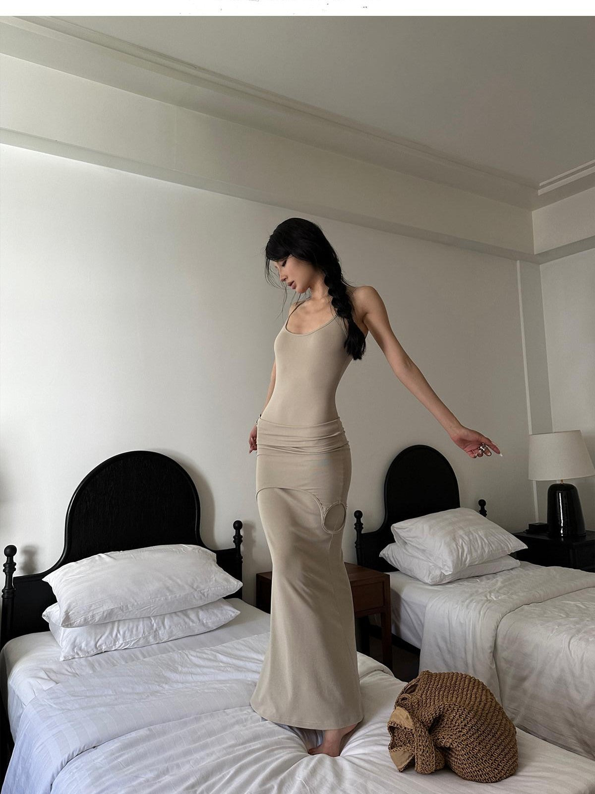 iamxiaa Folded Two Tone Waist Layered Slim Spaghetti Strap Women&