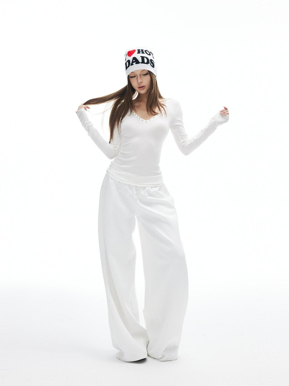 iamxiaa Heart V-neck Rhinestone Studded Women&