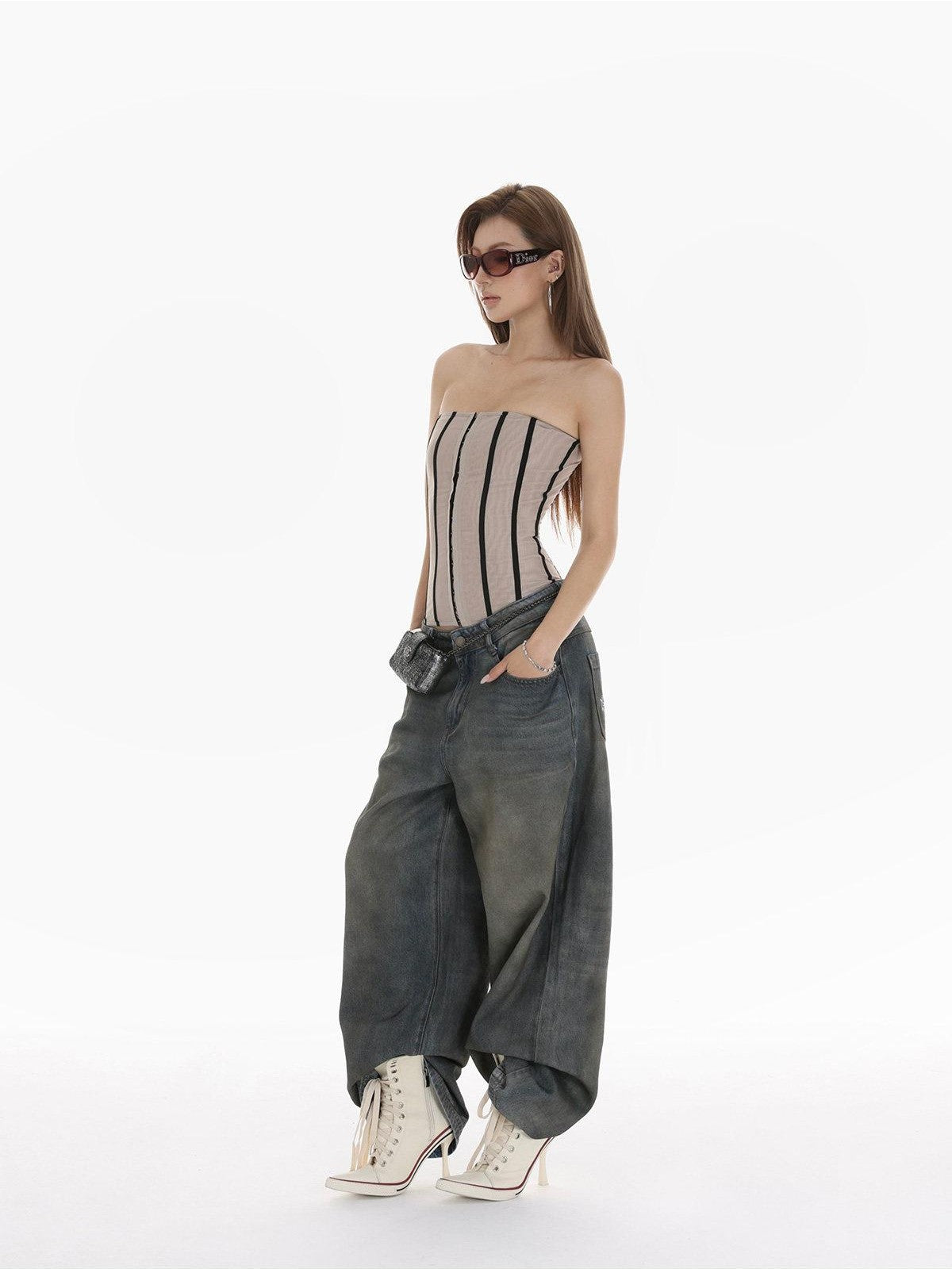 iamxiaa Heavy Wash Rhinestone Low Rise Women&