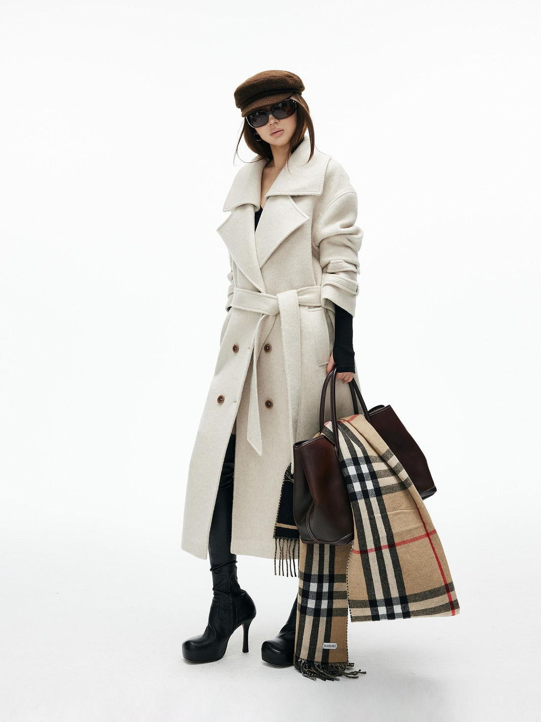 iamxiaa Ivory Deconstructed H Silhouette Notched Lapel Women&