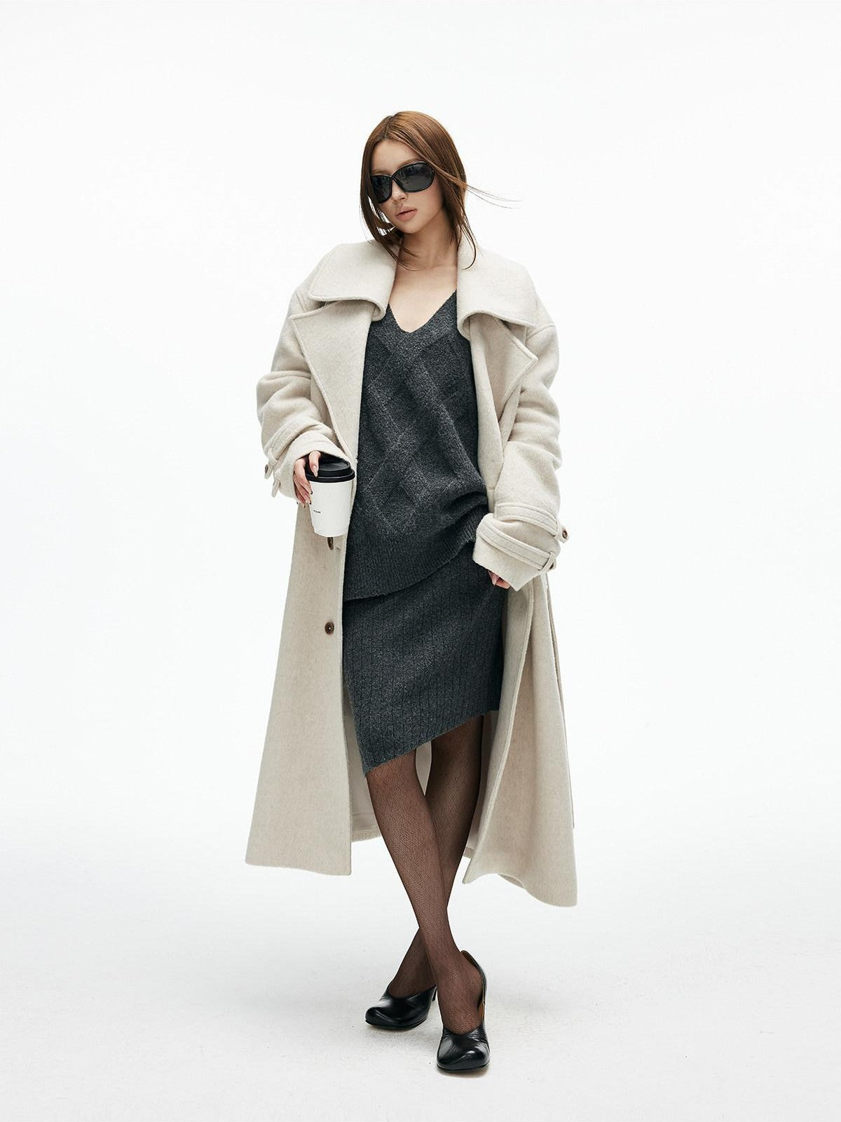 iamxiaa Ivory Deconstructed H Silhouette Notched Lapel Women&