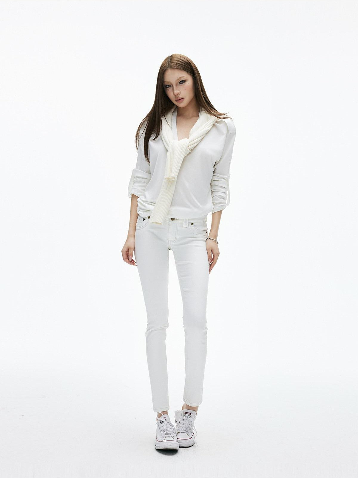 iamxiaa Soft Wash White Floral Embroidery Topstitch Tapered Women&