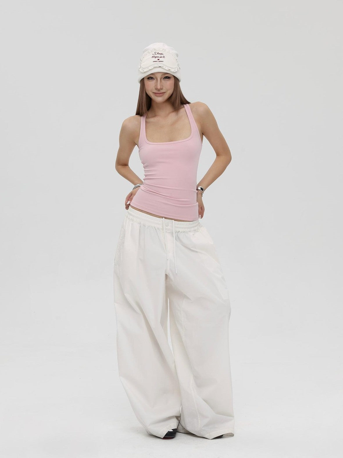 iamxiaa Square Neck Embroidered Slim Fit Women&