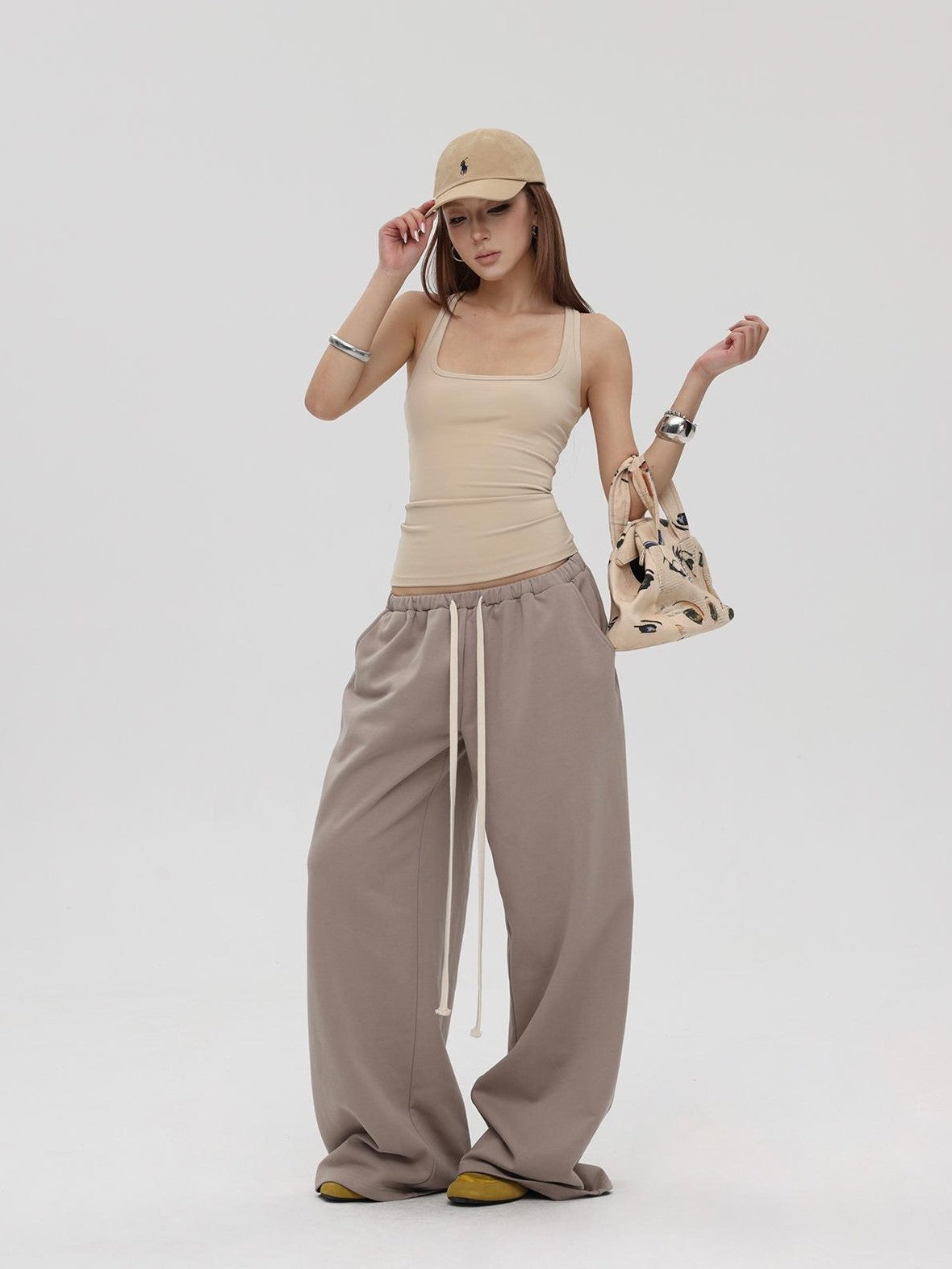 iamxiaa Square Neck Embroidered Slim Fit Women&